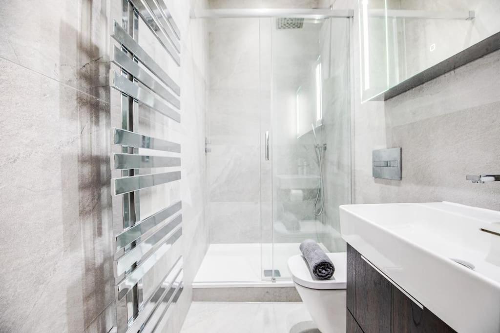 Lux Abbey Road Sleeps Up To 7 Apartamento Londres