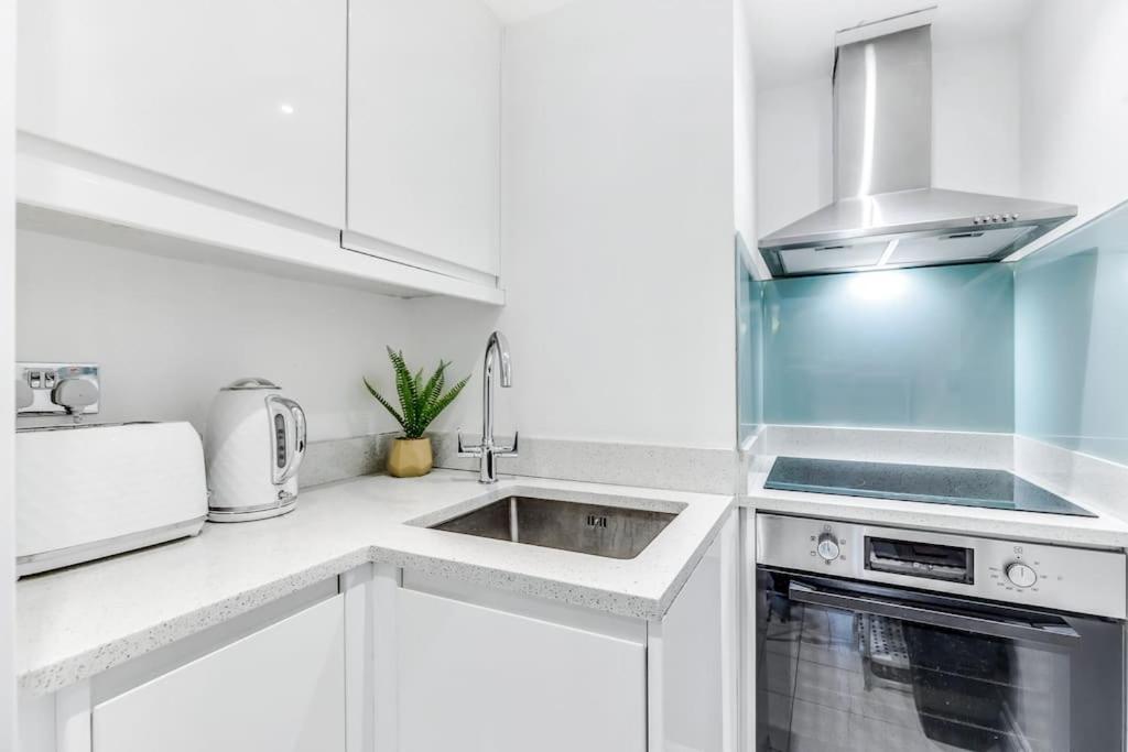 Elegant In The Heart Of Chelsea Sleeps 7 Appartement