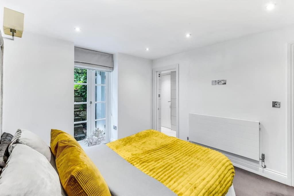 Elegant In The Heart Of Chelsea Sleeps 7 * Londres