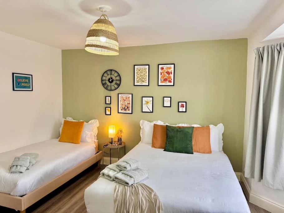 Vibrant 30min To & Free Wifi Londres