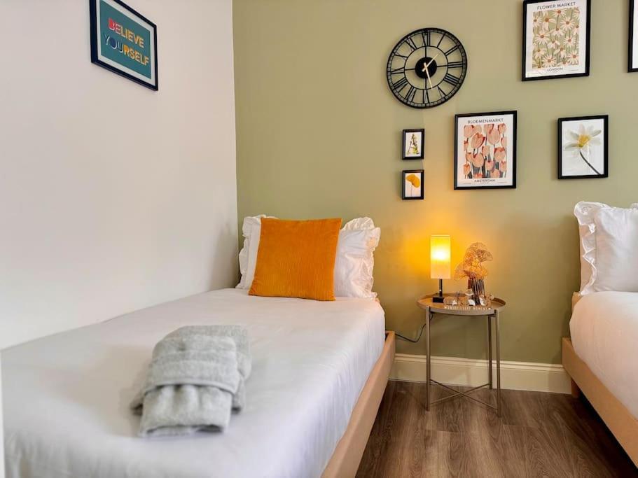 Vibrant 30min To & Free Wifi Londres