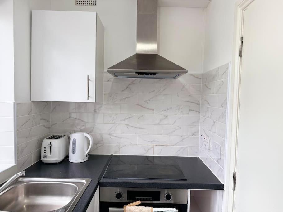 Appartement Vibrant 30min To & Free Wifi Londres