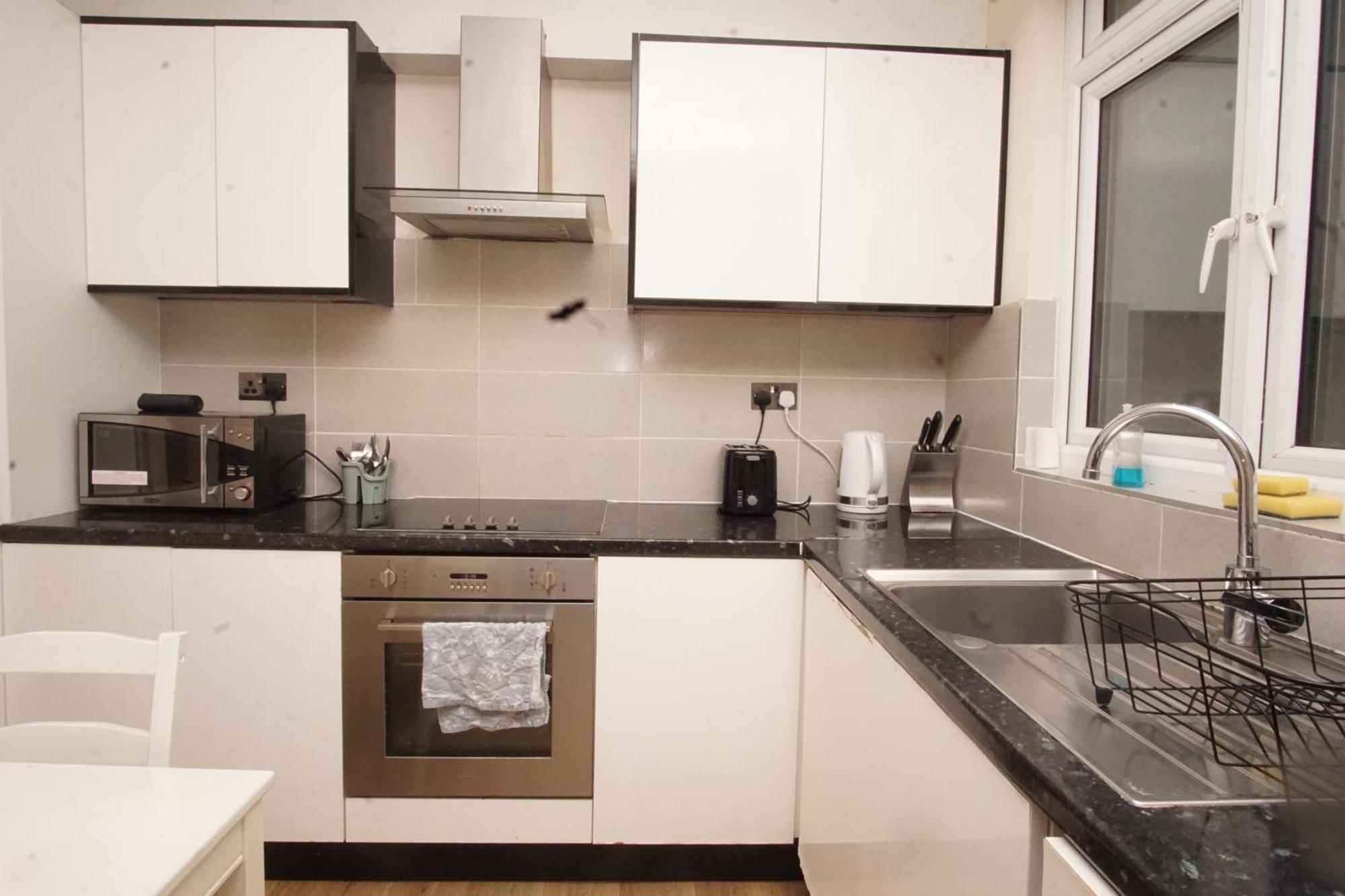 Evergreen Apartments- Flat 2 * Londres
