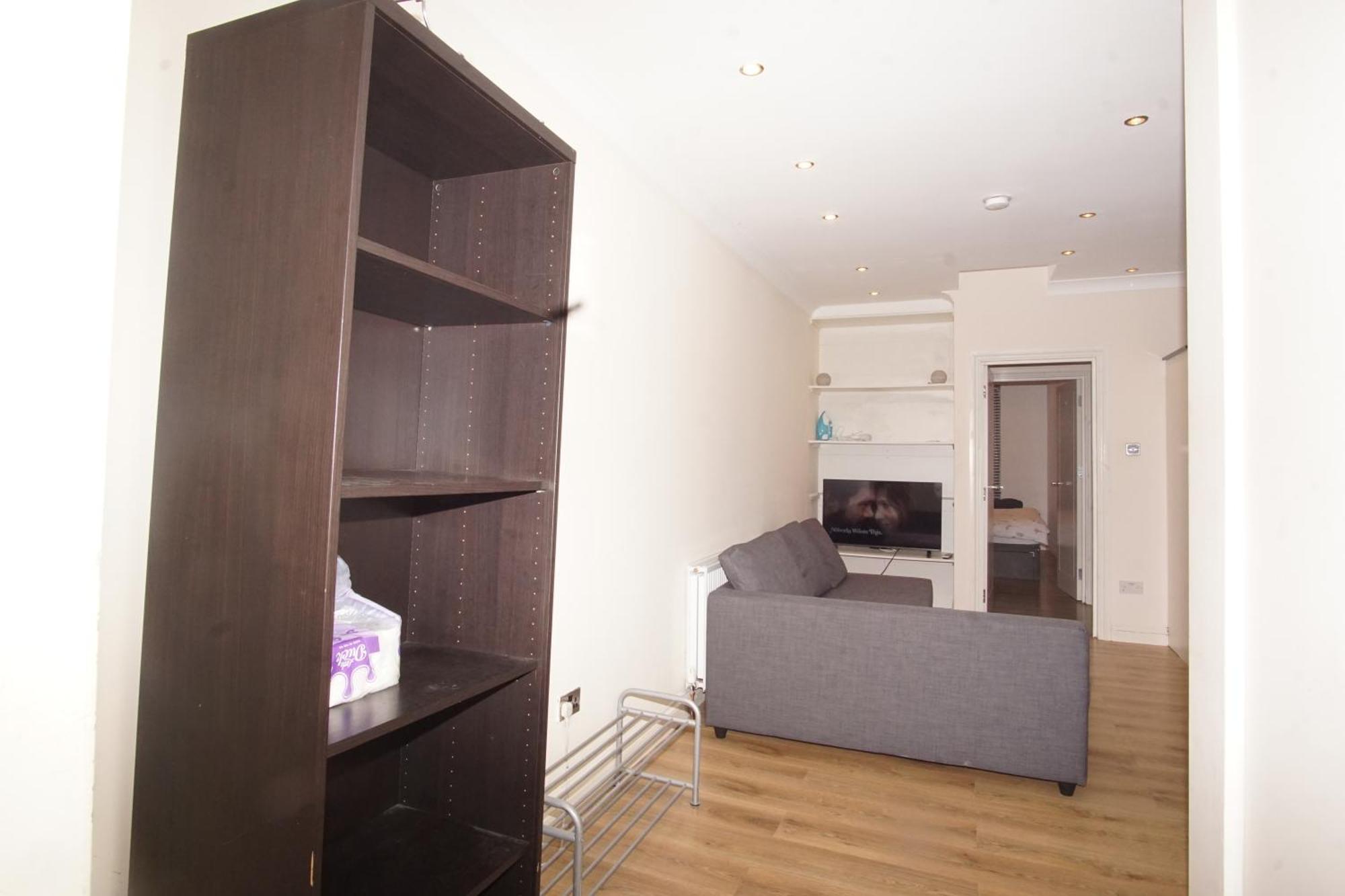 Apartamento Evergreen Apartments- Flat 2 *