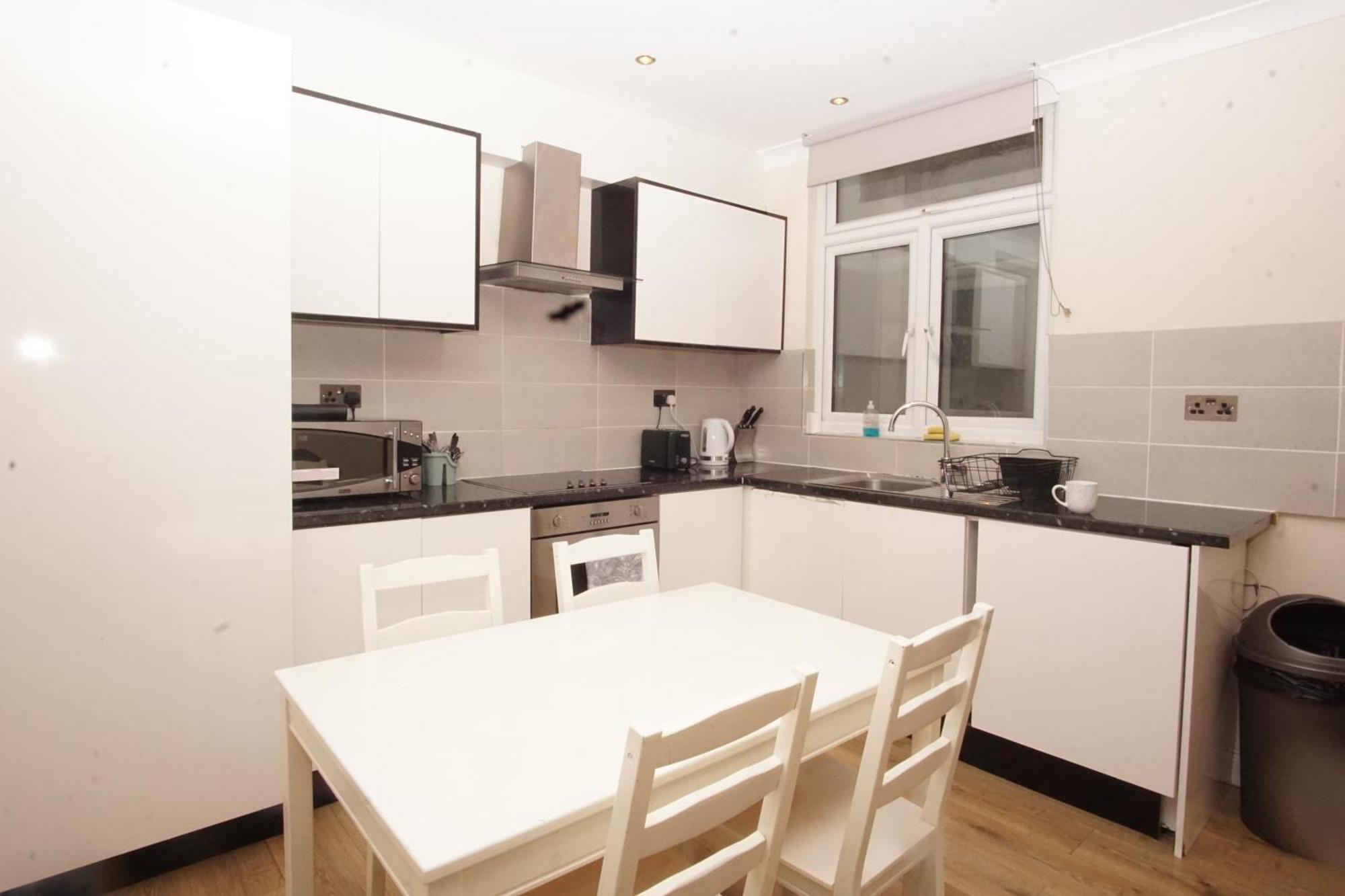 Evergreen Apartments- Flat 2 * Londres