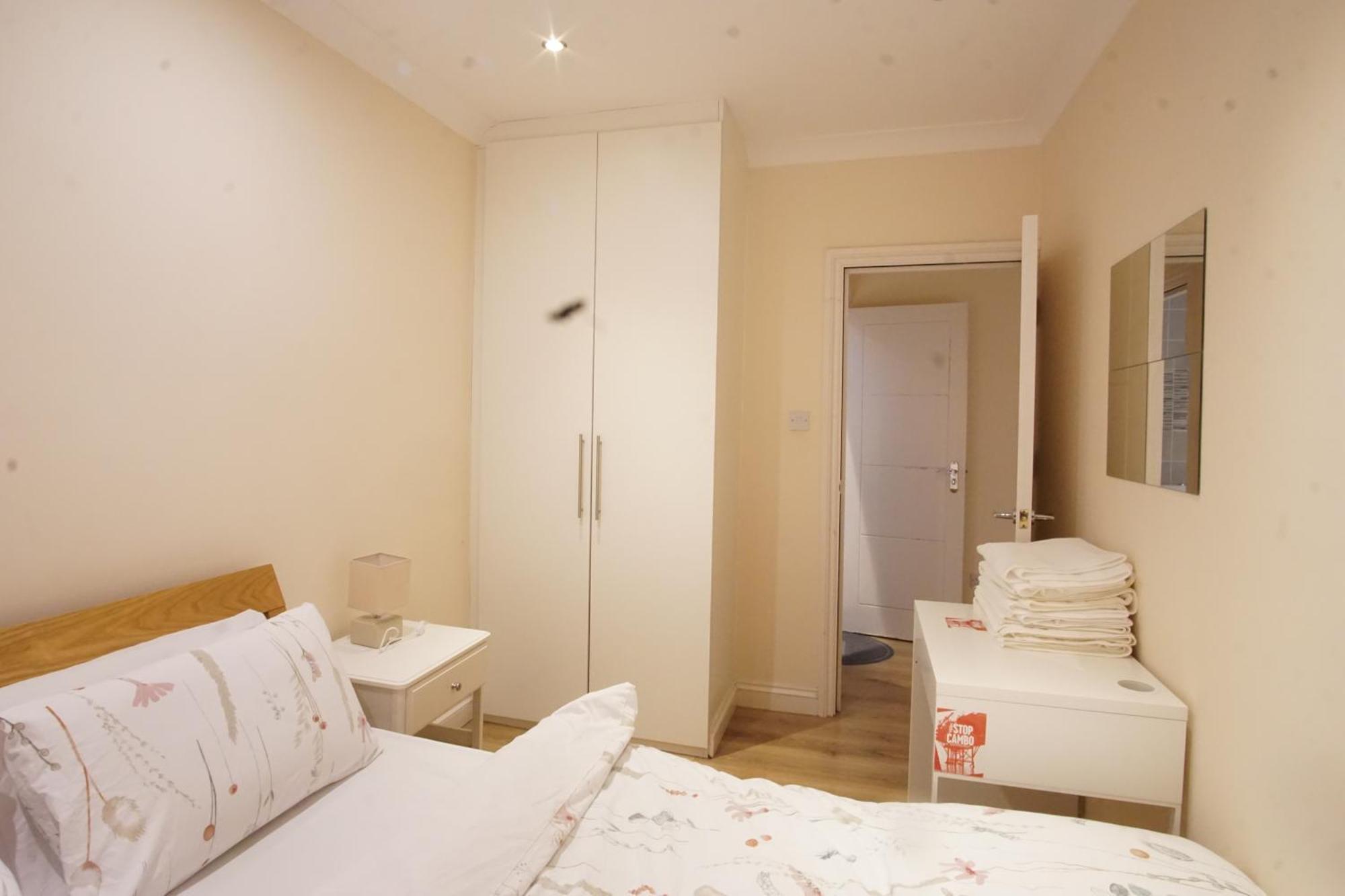 Evergreen Apartments- Flat 2 Apartamento *