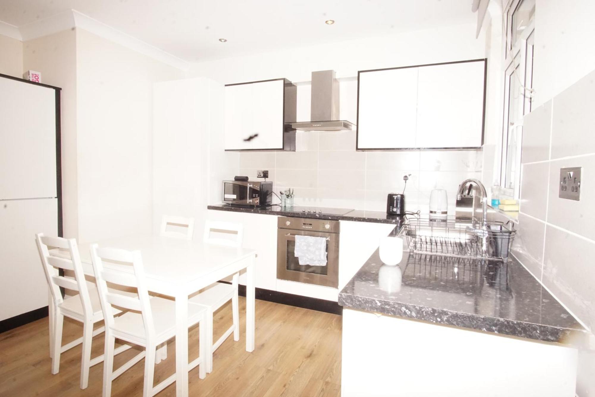 Evergreen Apartments- Flat 2 Apartamento Londres