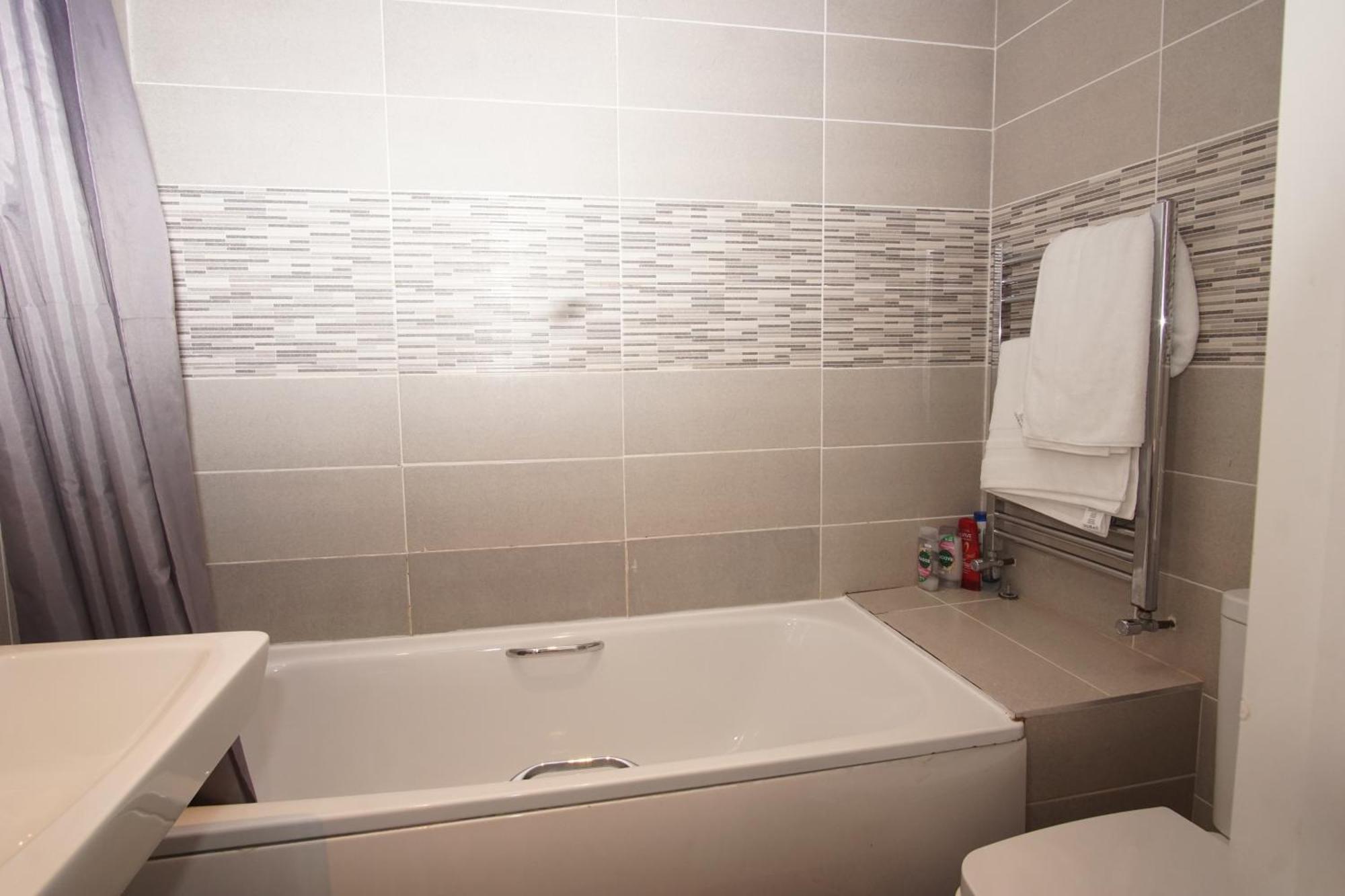 Evergreen Apartments- Flat 2 Londres