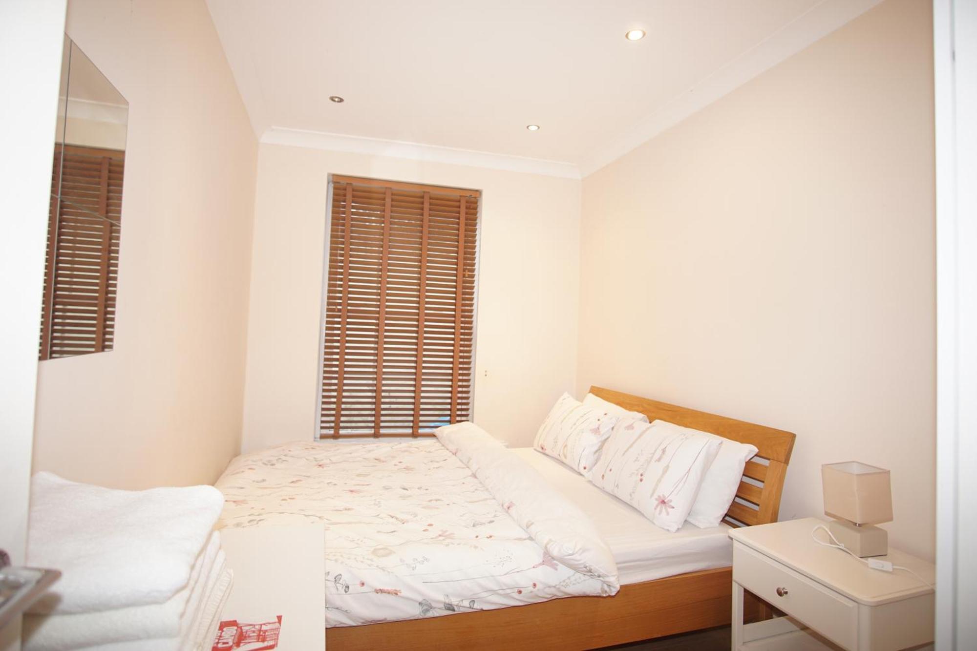 Evergreen Apartments- Flat 2 Apartamento *