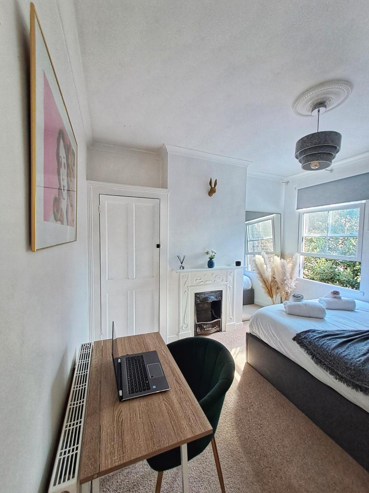 Elephant & Castle 2 Bed Hammock Hangout * Londres