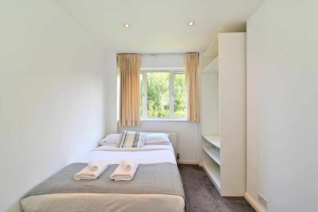 Appartement 3-bedroom With Parking In Maida Vale Londres