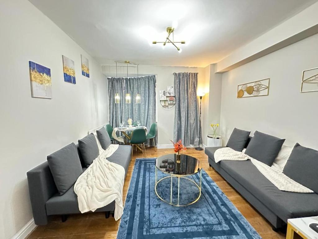 Apartment Comfortable Near Hyde Park