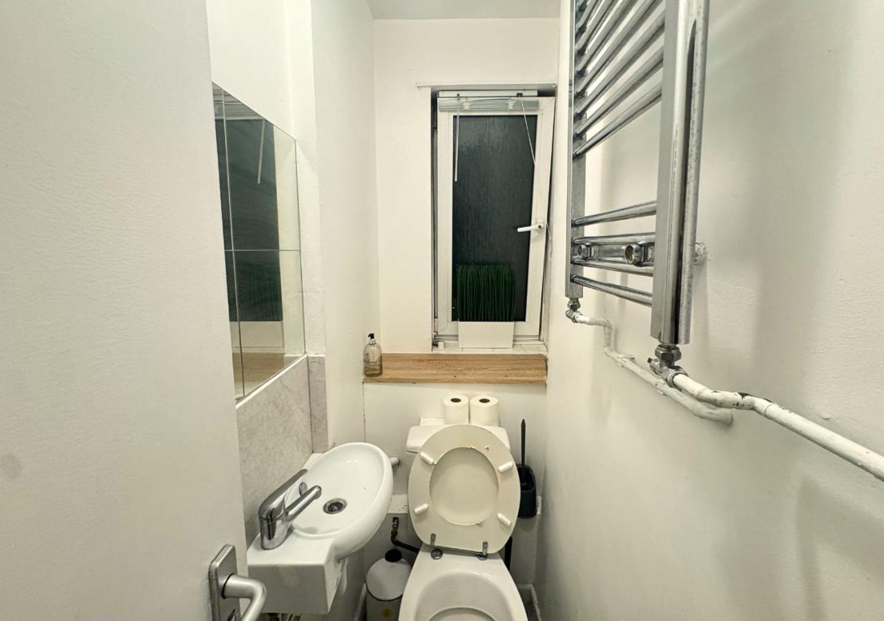 Appartement Luxe Sleeps 14 - Wandsworth & Putney Bridge - 4 Bedrooms