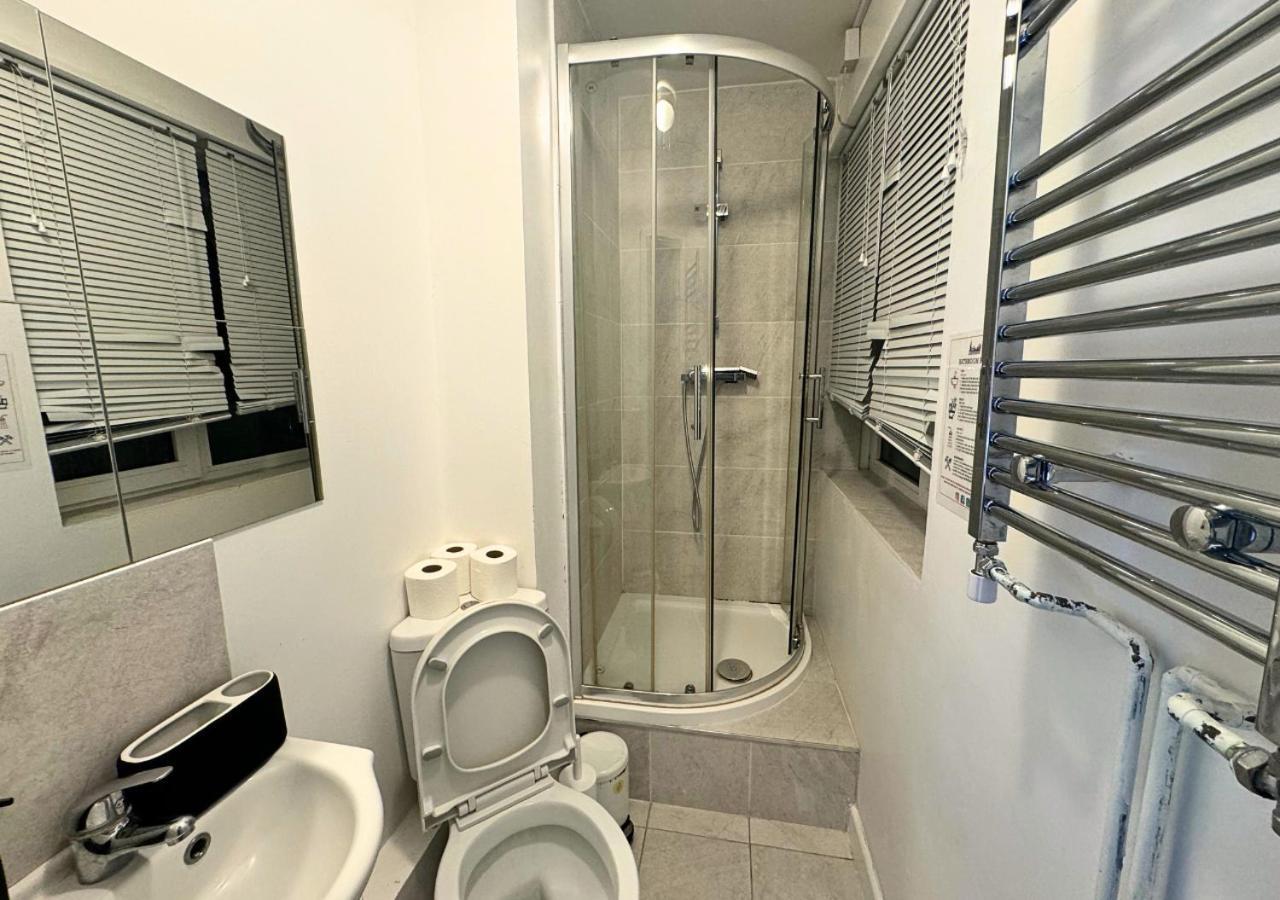 Luxe Sleeps 14 - Wandsworth & Putney Bridge - 4 Bedrooms Appartement *