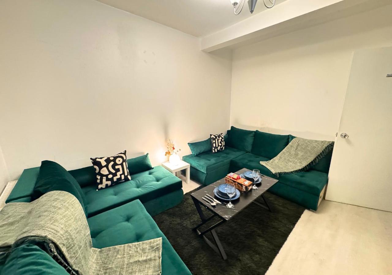 Apartamento Luxe Sleeps 14 - Wandsworth & Putney Bridge - 4 Bedrooms *