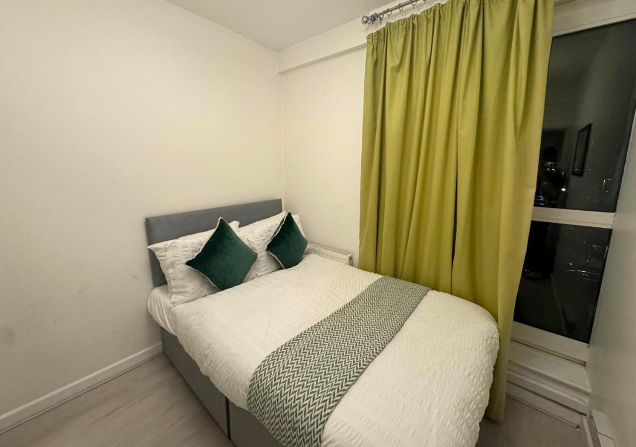 Appartement Luxe Sleeps 14 - Wandsworth & Putney Bridge - 4 Bedrooms