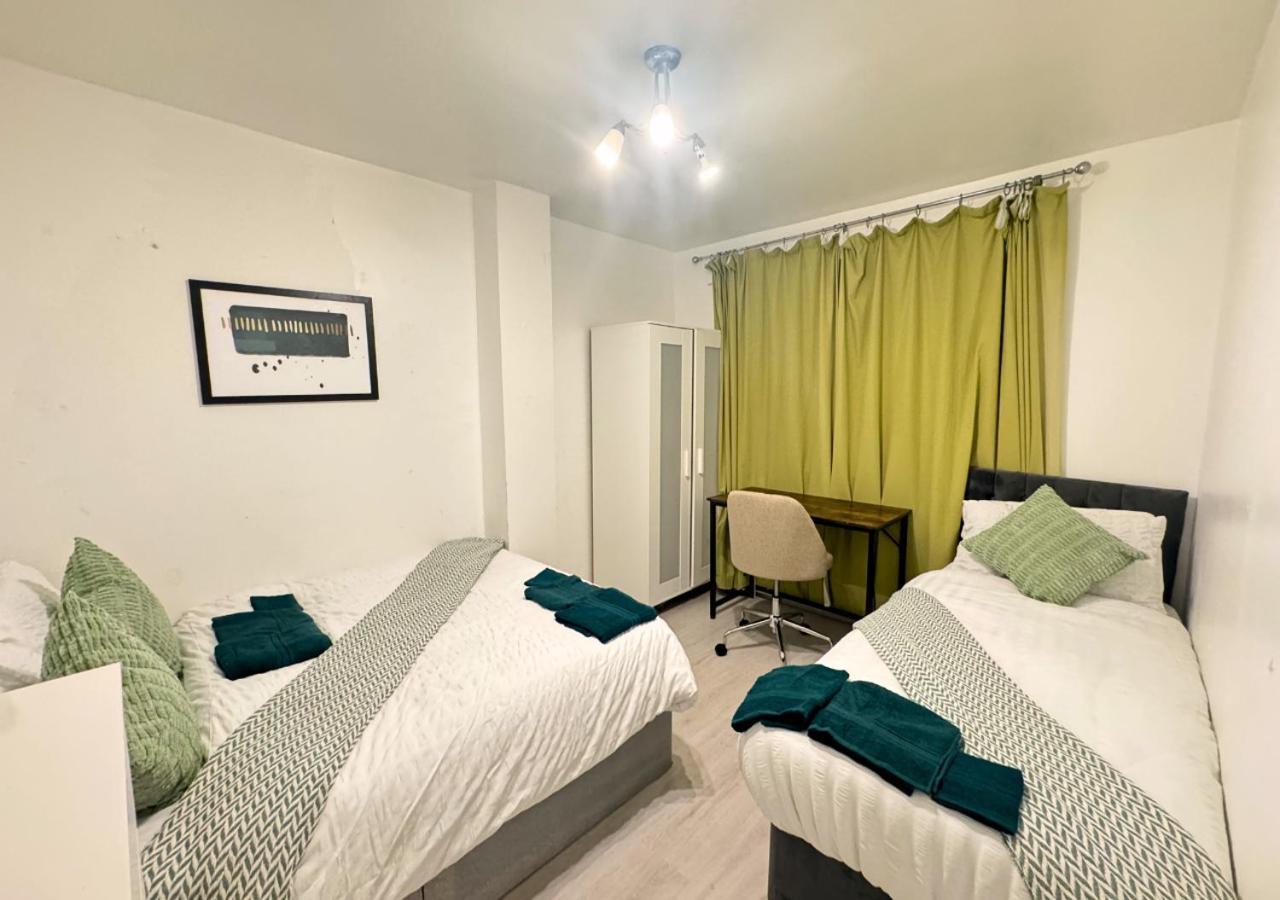 Luxe Sleeps 14 - Wandsworth & Putney Bridge - 4 Bedrooms Appartement *