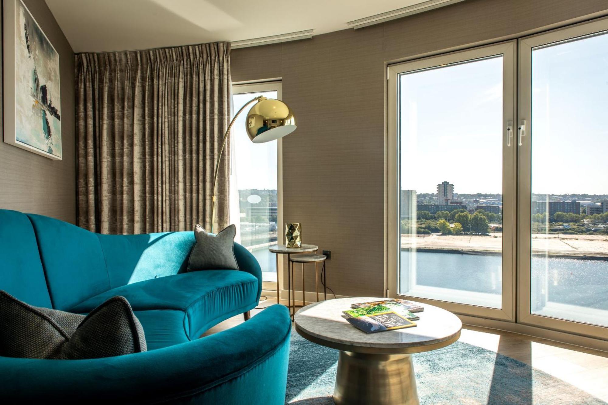 Doubletree By Hilton Excel Hotel 4*