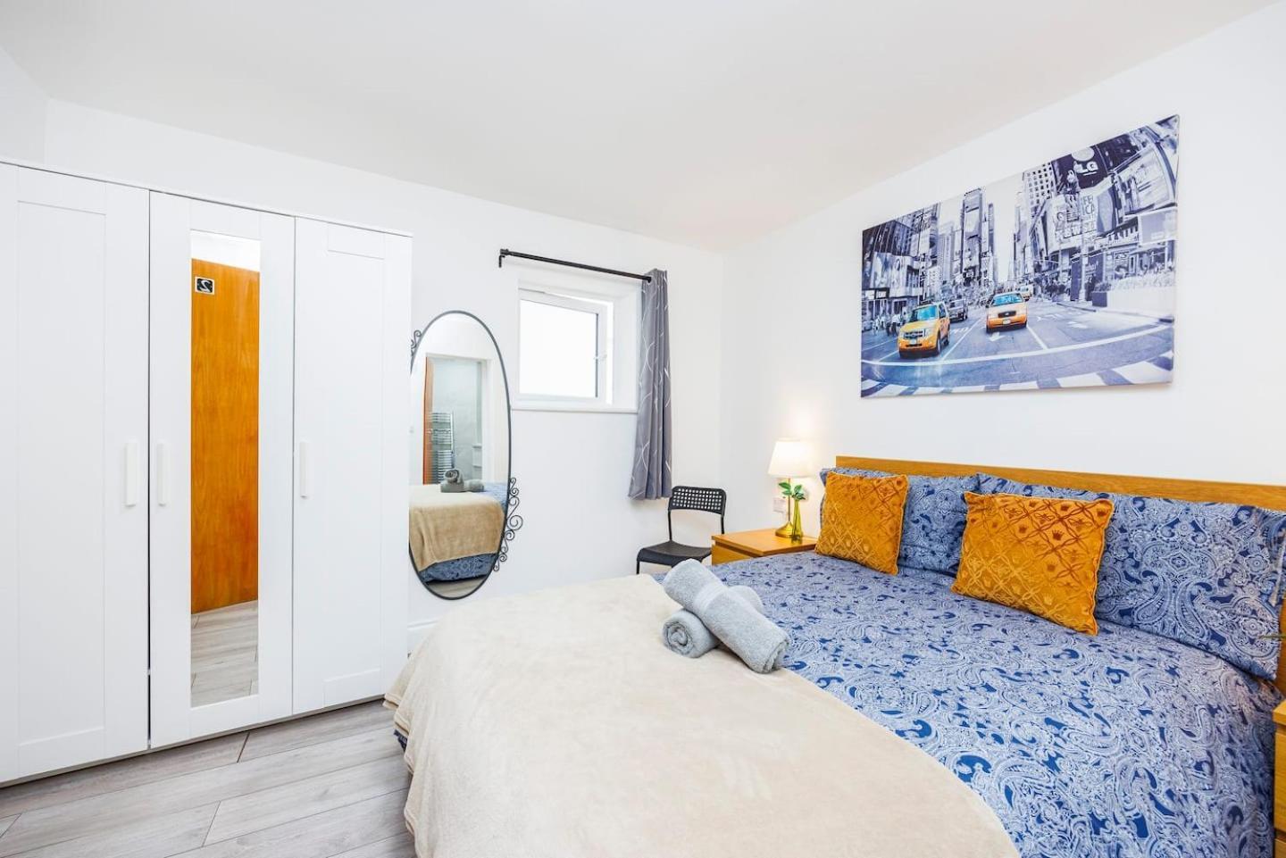 Three Bedrooms 3 Bathrooms In Appartement *