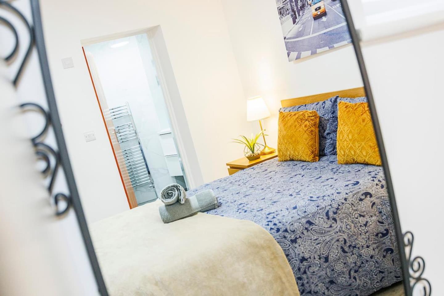 Appartement Three Bedrooms 3 Bathrooms In *