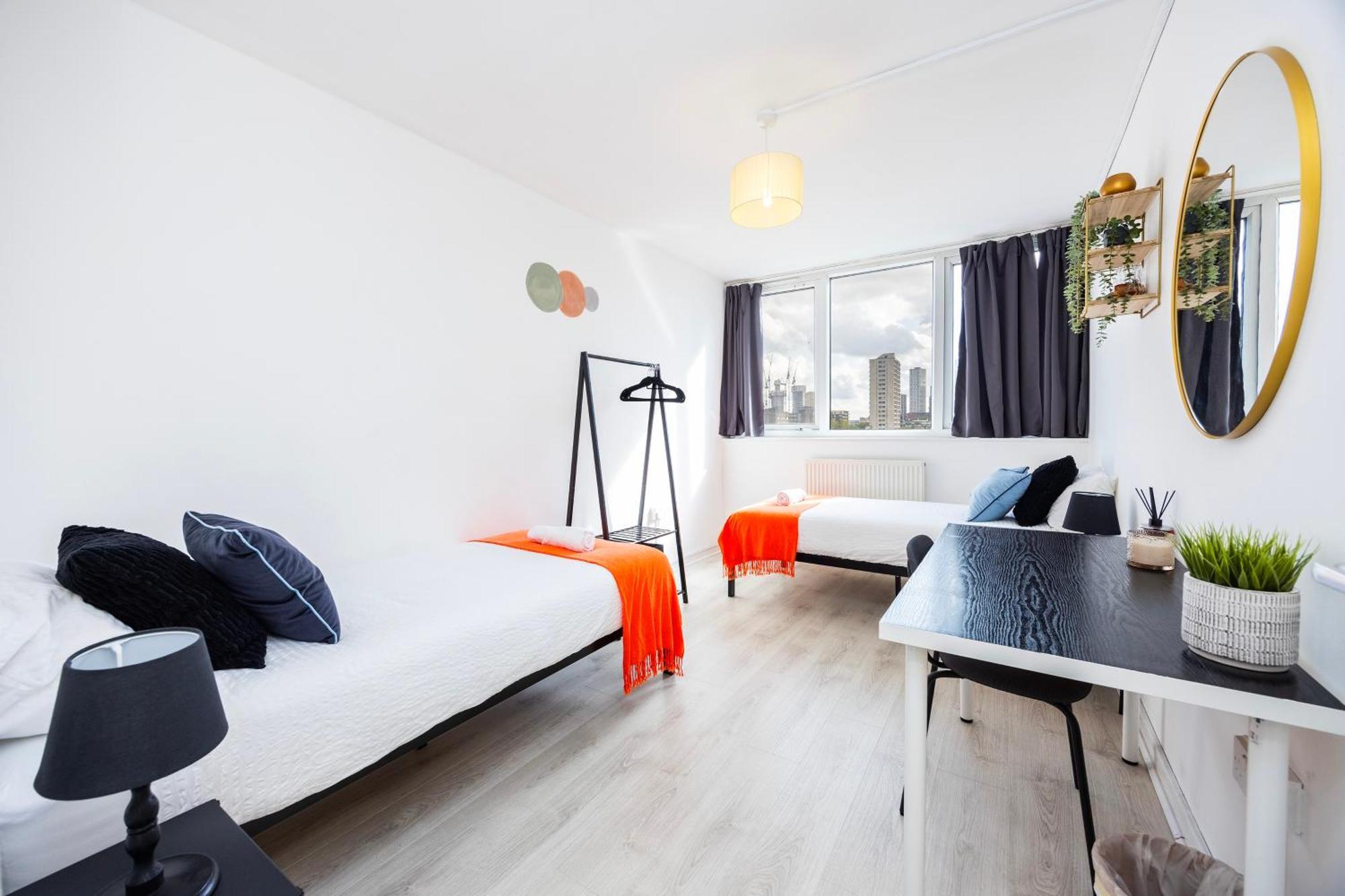 Business 2 Beds - Poplar - 2 Minutes From Station Appartement *