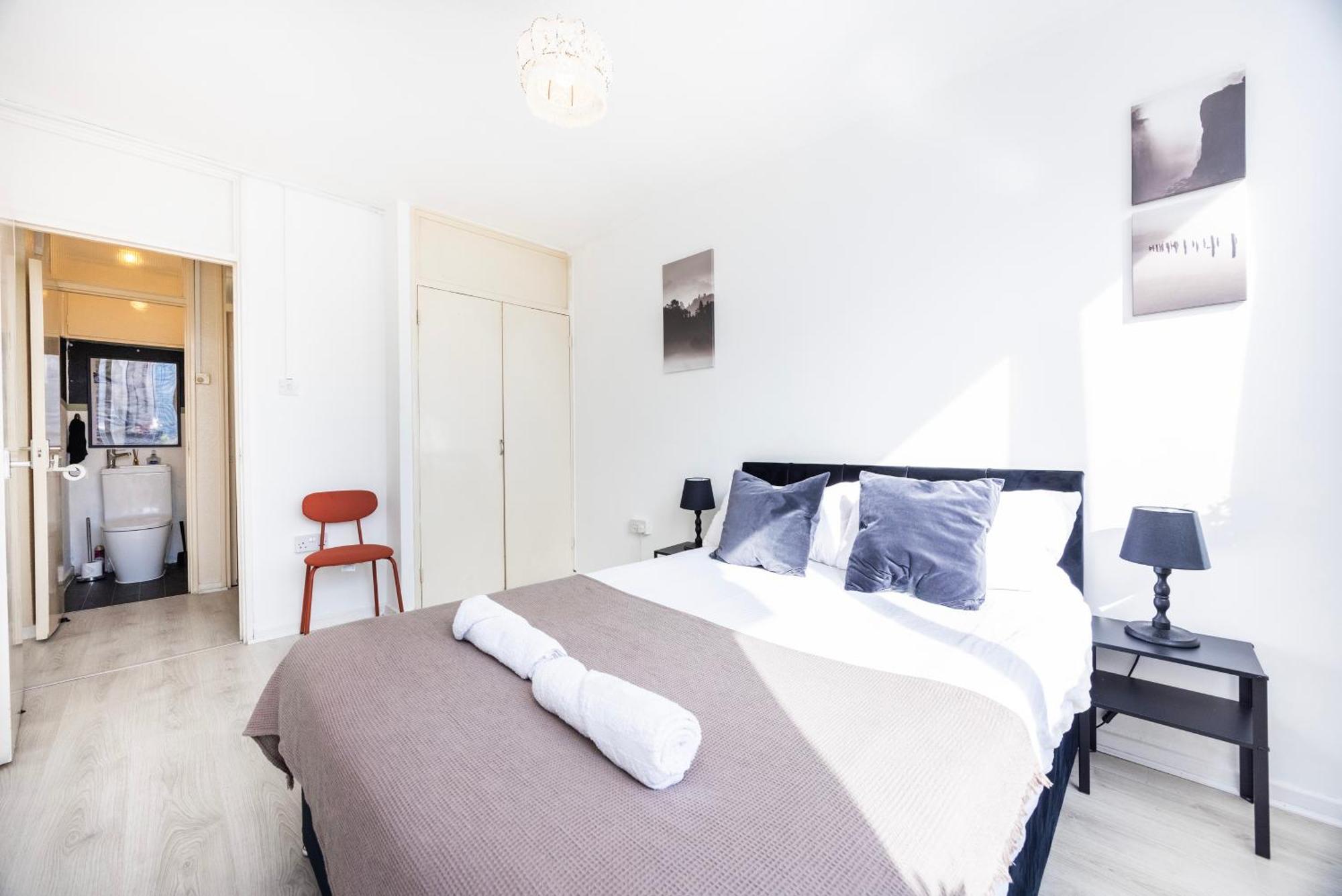 Apartamento Business 2 Beds - Poplar - 2 Minutes From Station *