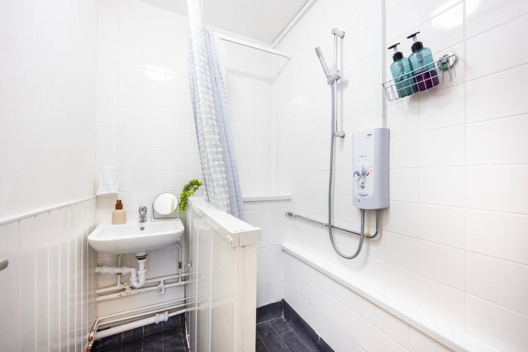 Appartement Business 2 Beds - Poplar - 2 Minutes From Station