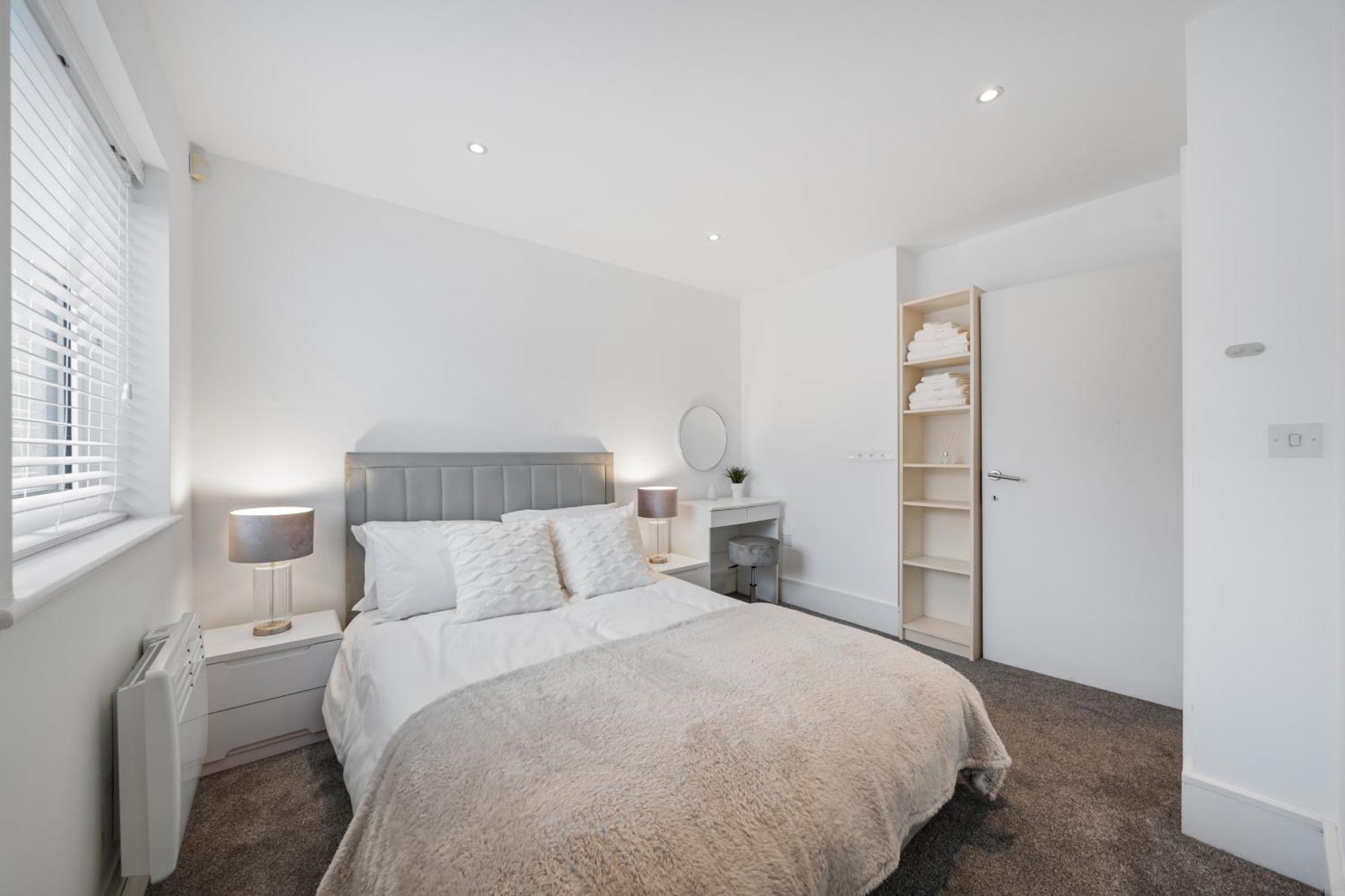 2 Bedroom In Kings Cross, London, N1 Apartment