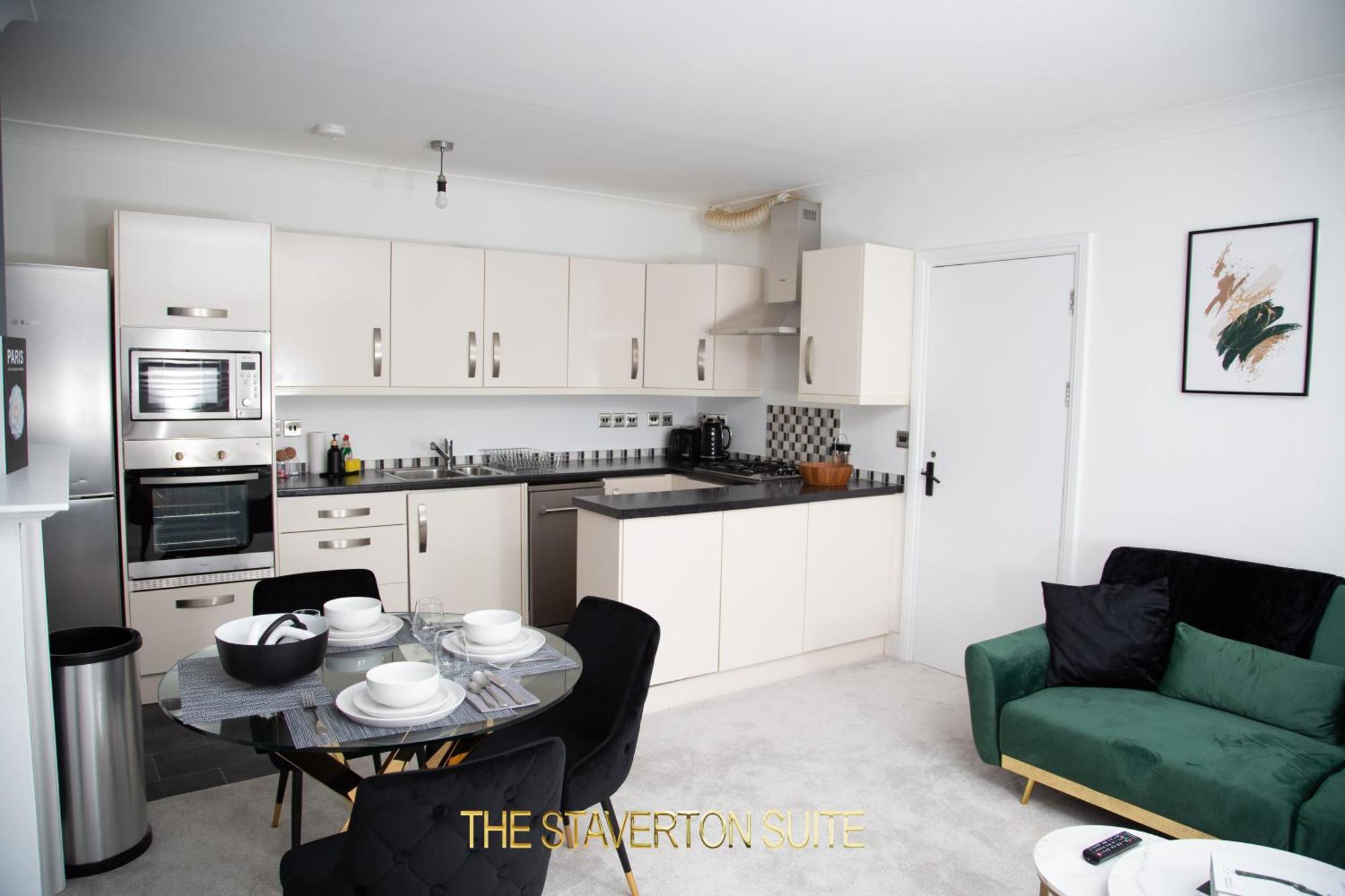 The Staverton Suite, Appartement