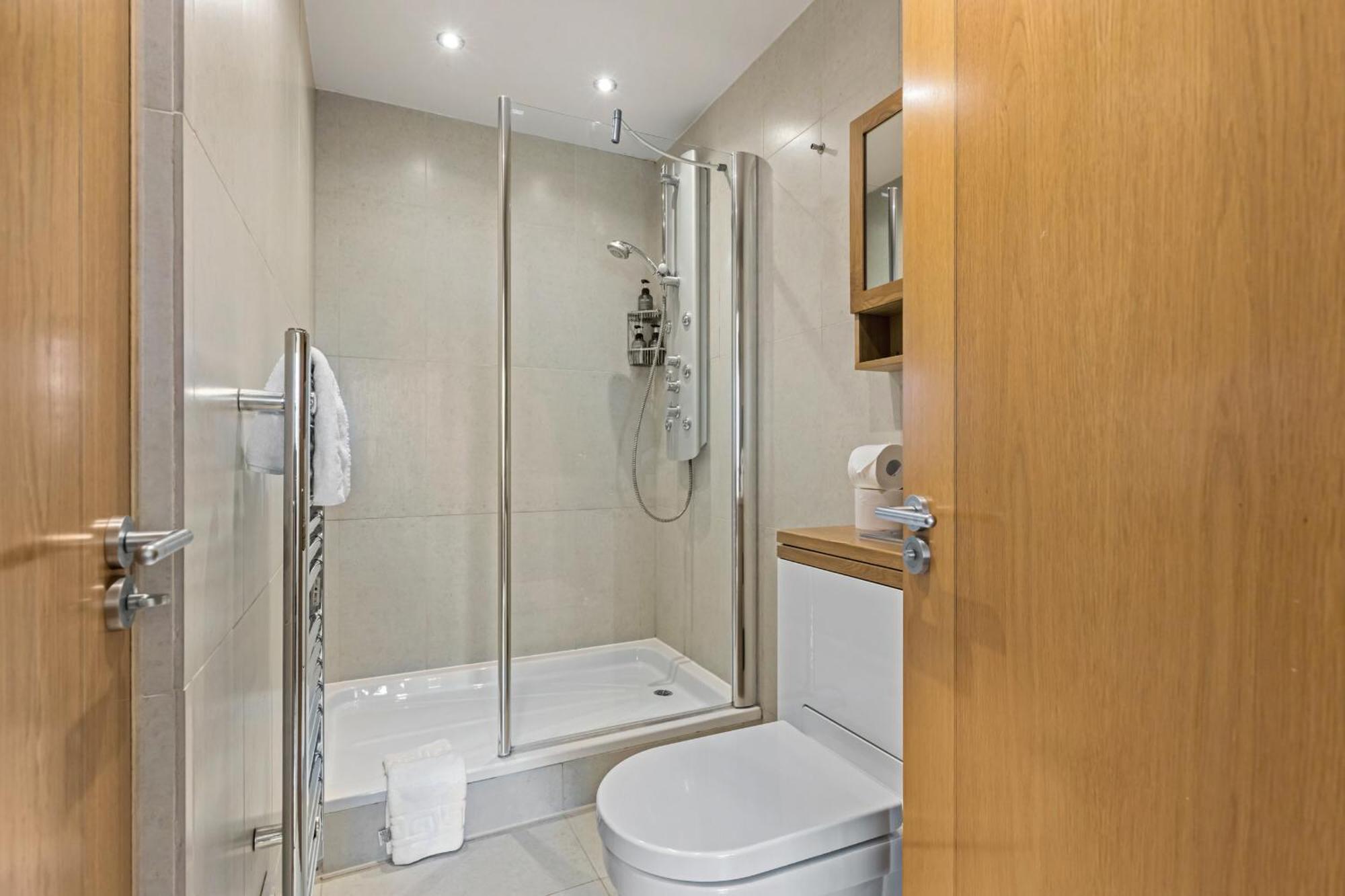 Apartment Enchanting Hideaway - La Reserve South Kensington London