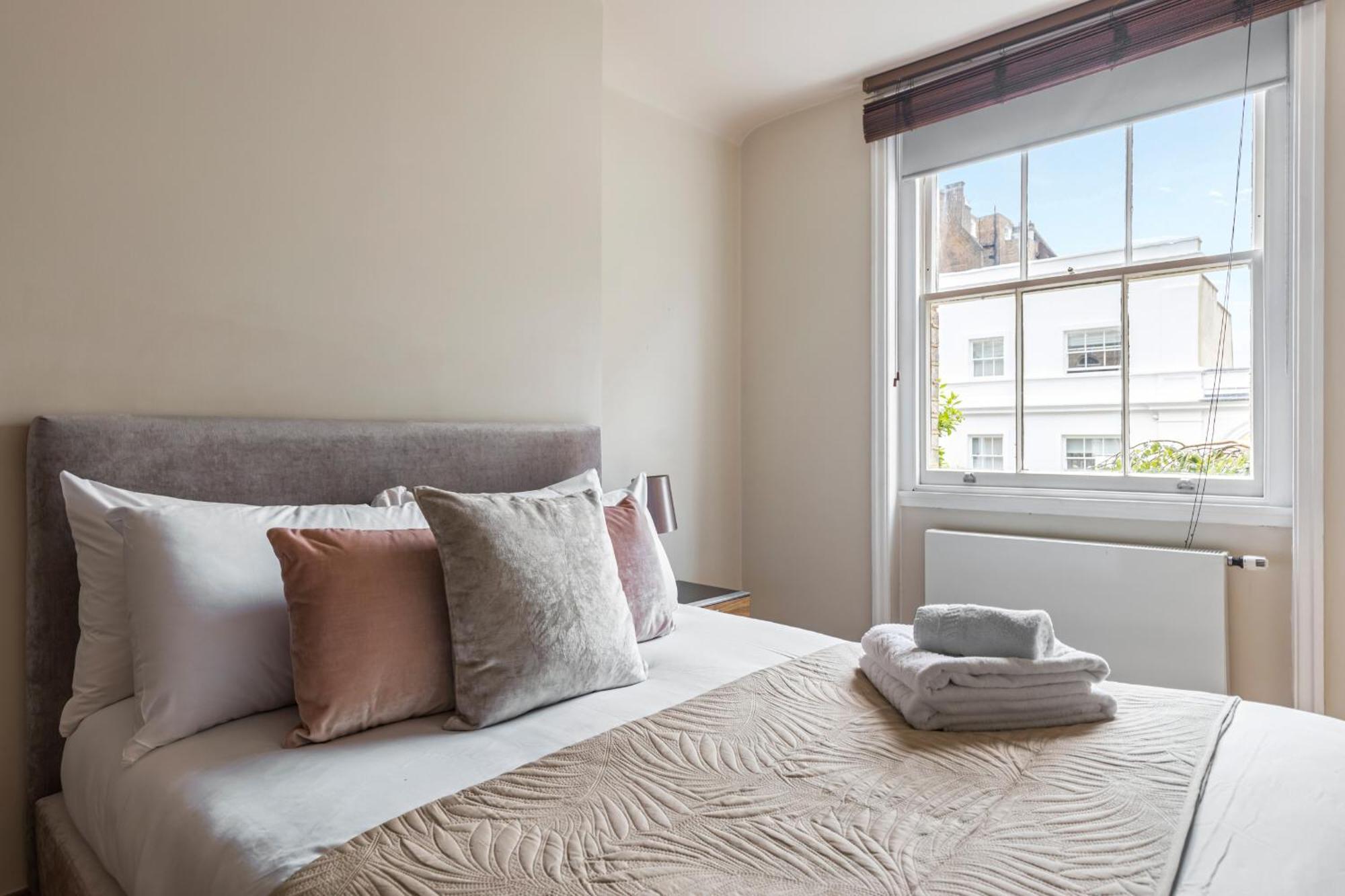 Enchanting Hideaway - La Reserve South Kensington London
