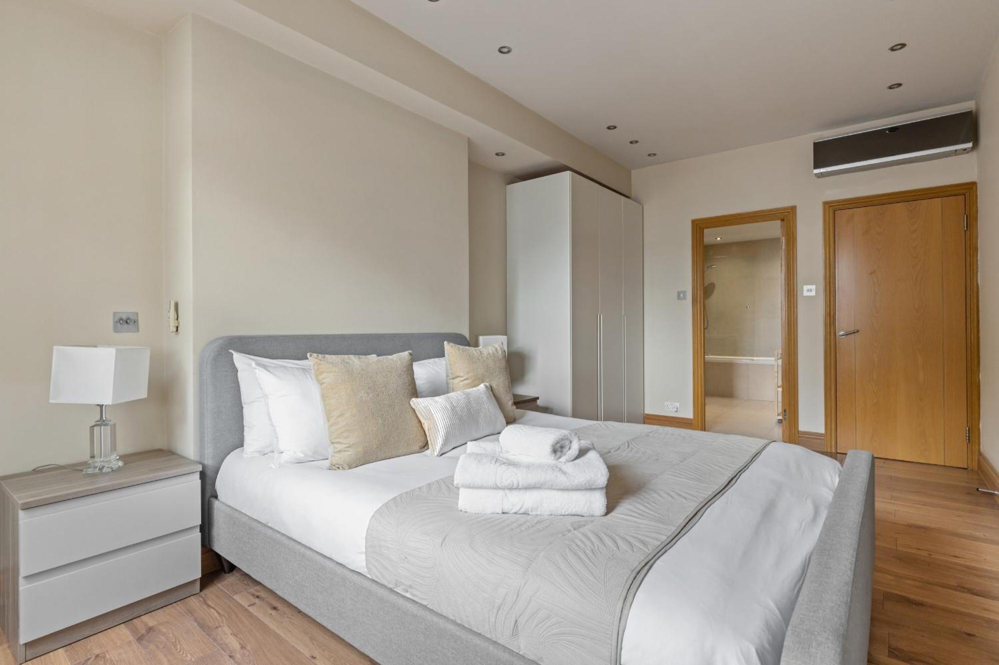 Enchanting Hideaway - La Reserve South Kensington * Londres