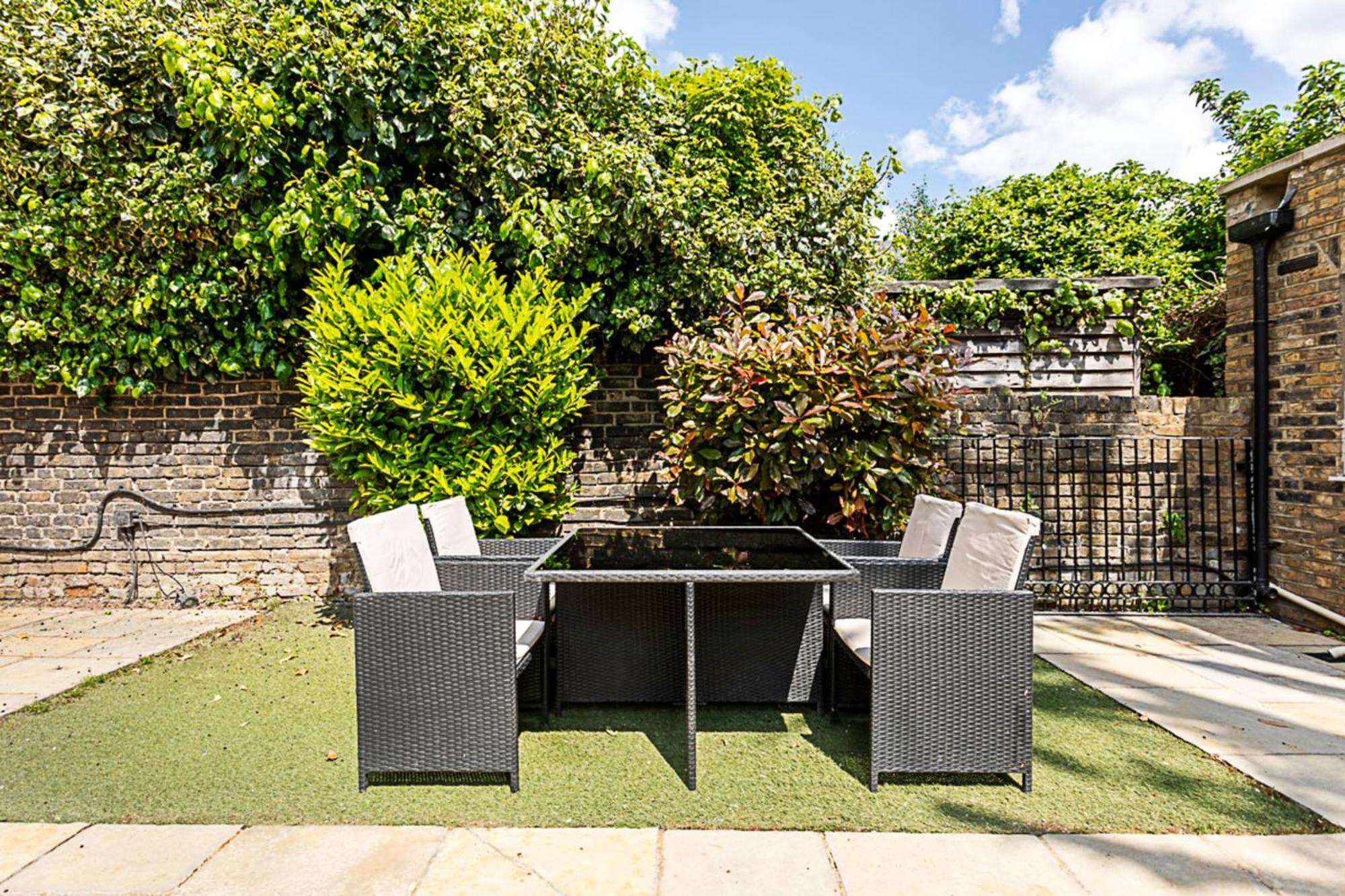 Charming Garden Studio Appartement