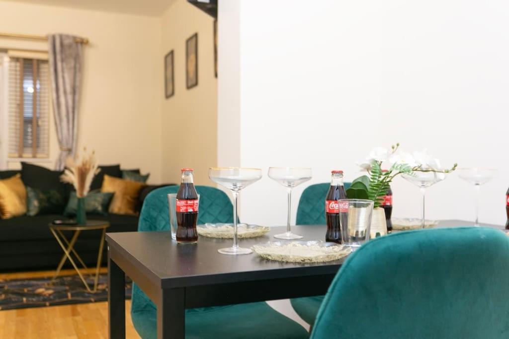 Appartement Roomy Bliss - Your Home Away *