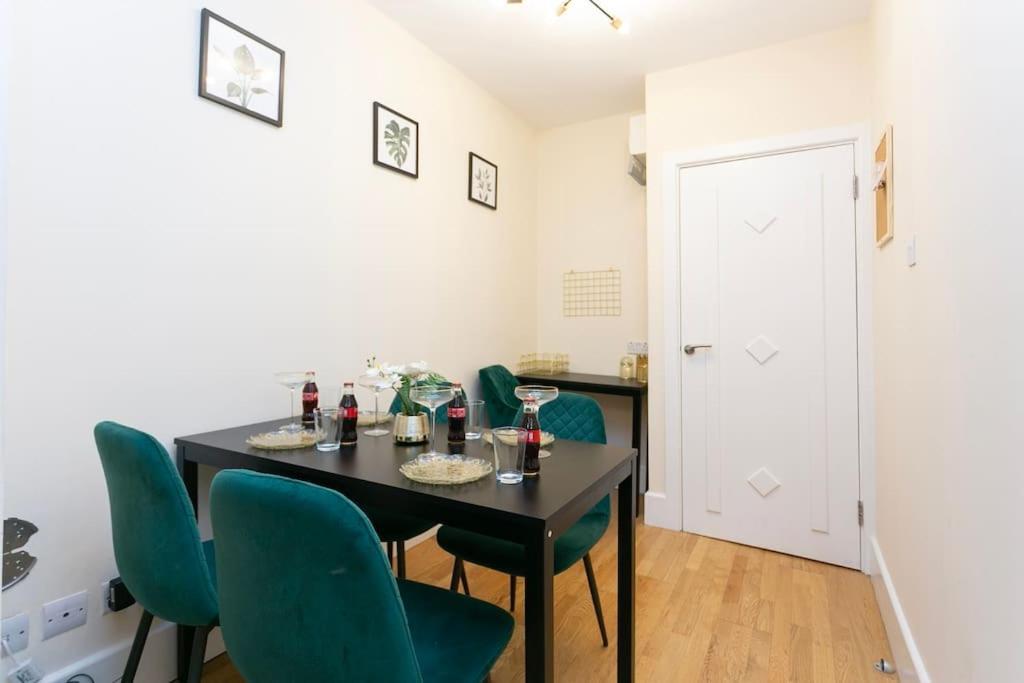 Appartement Roomy Bliss - Your Home Away