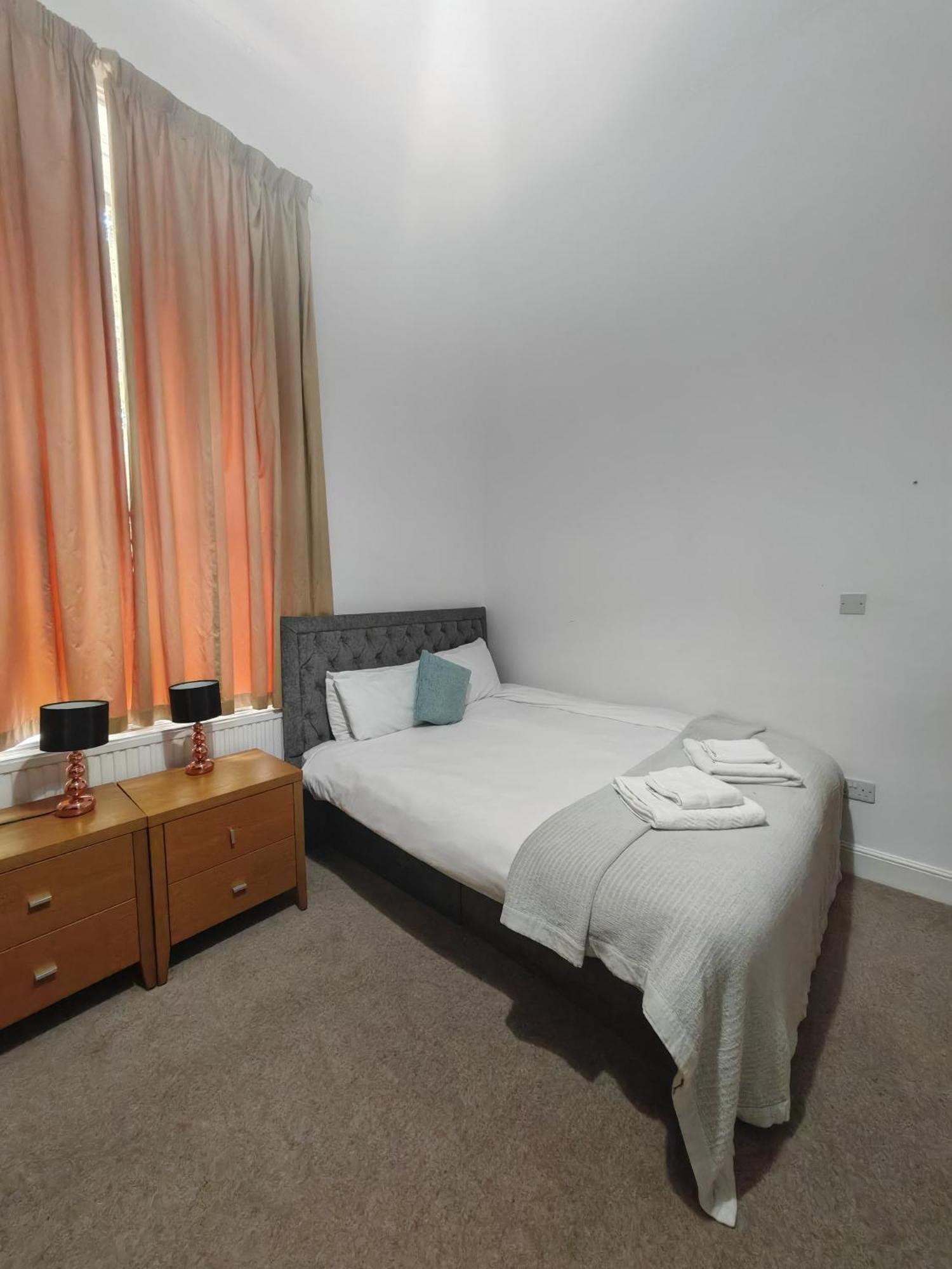 Headsonbed Spacious Excel Canarywharf For The Larger Group Near Blackwall Station Apartment London