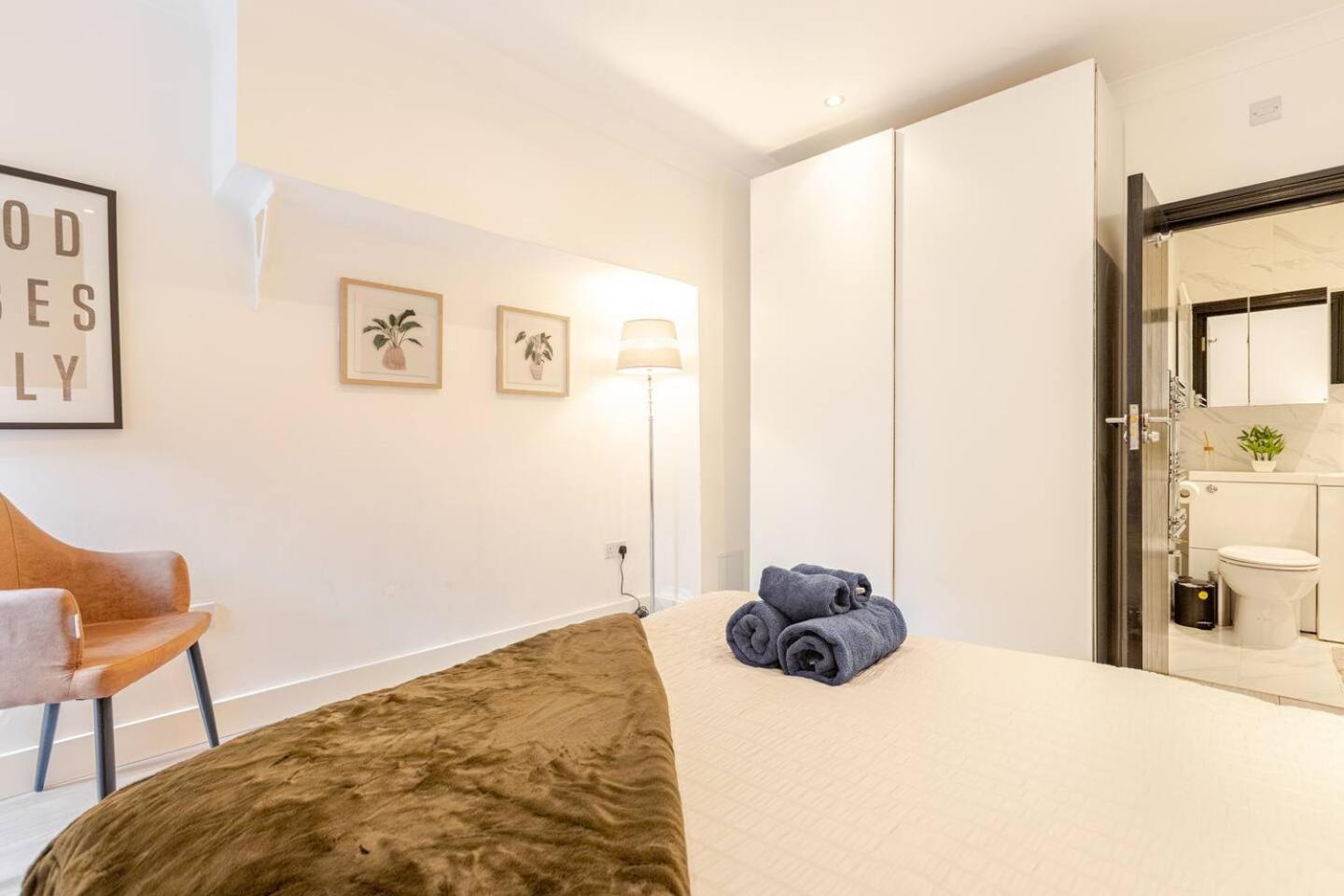 The Paddington Pines - 2 Bed En-suite Apartamento