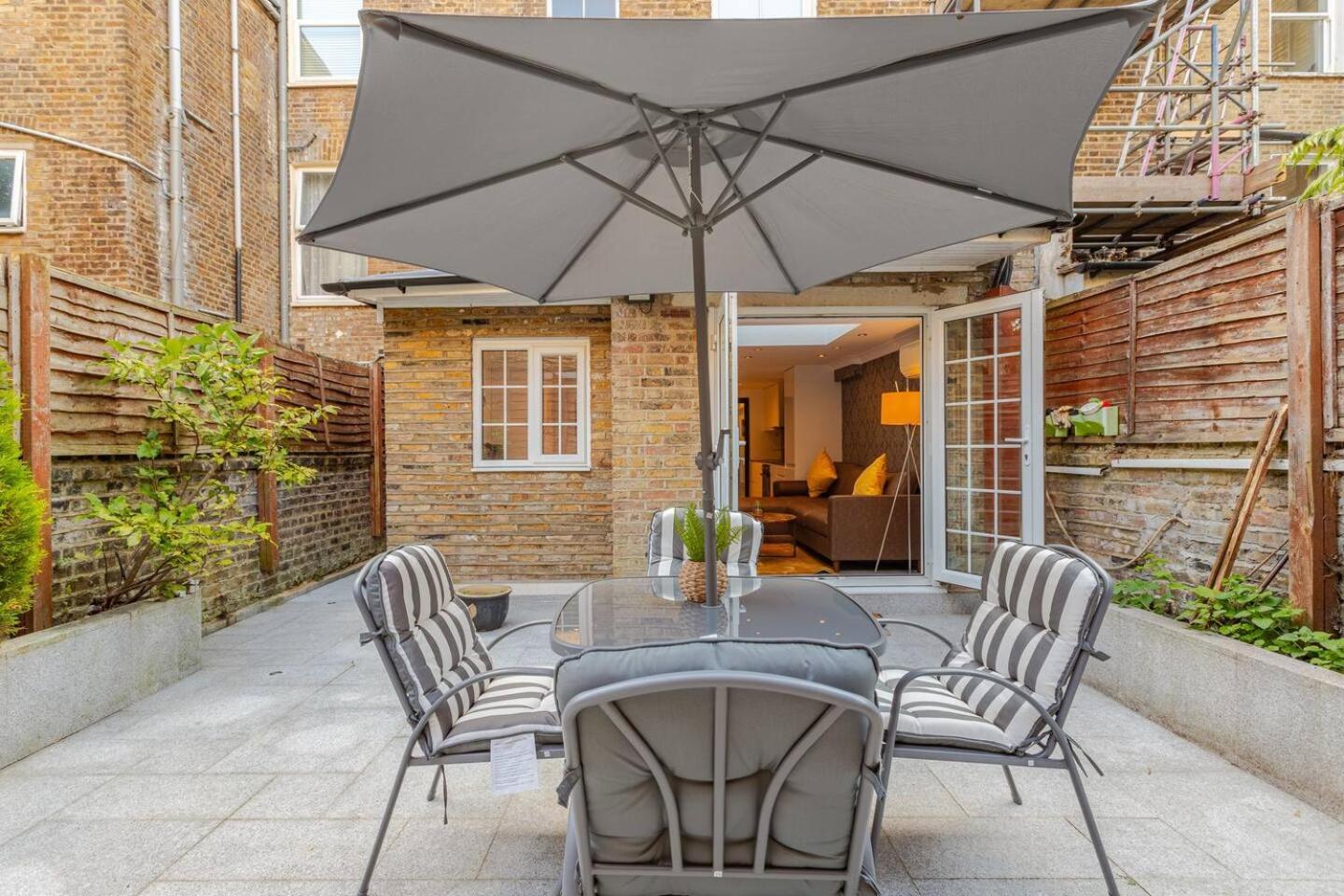 The Paddington Pines - 2 Bed En-suite
