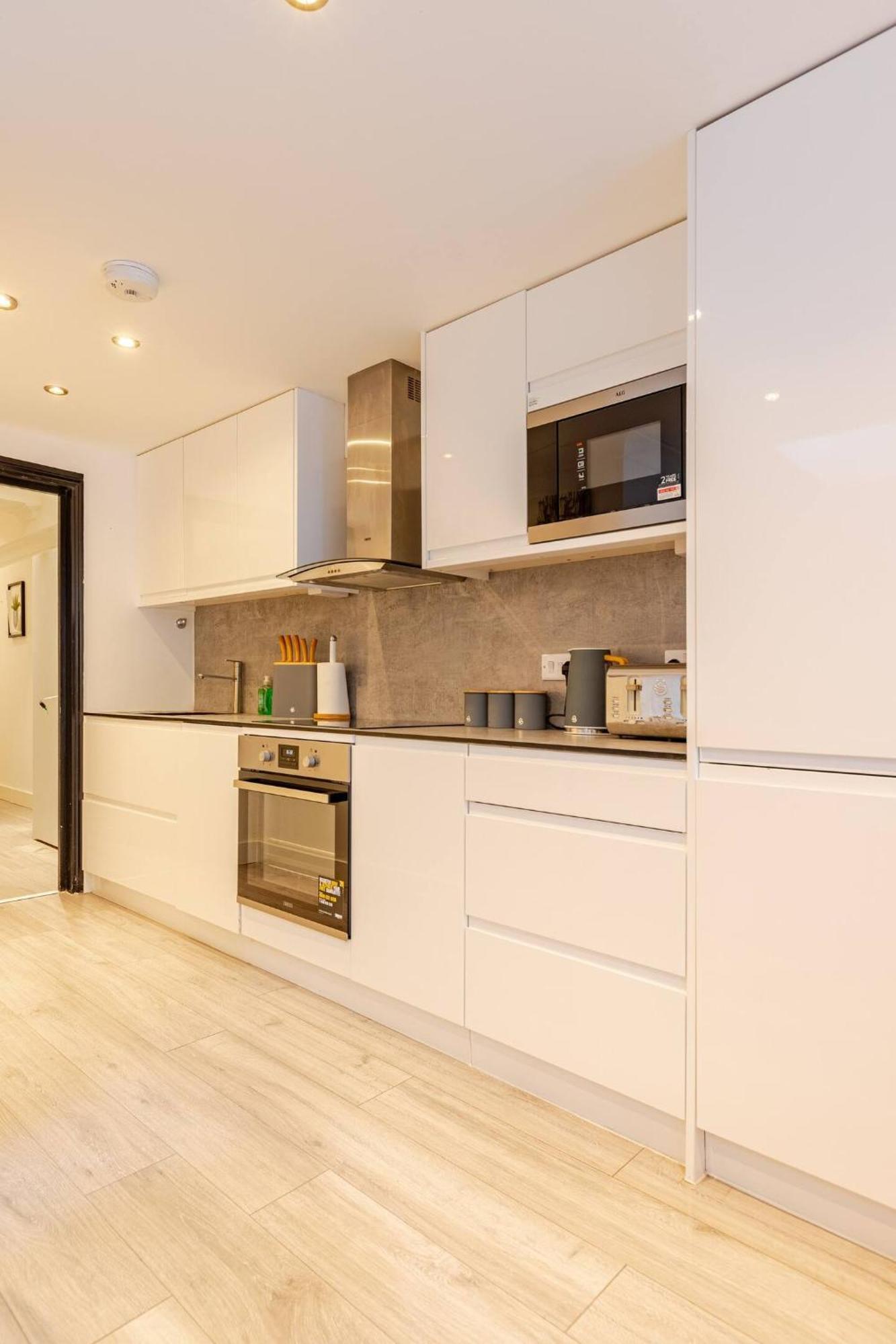 The Paddington Pines - 2 Bed En-suite Apartamento *