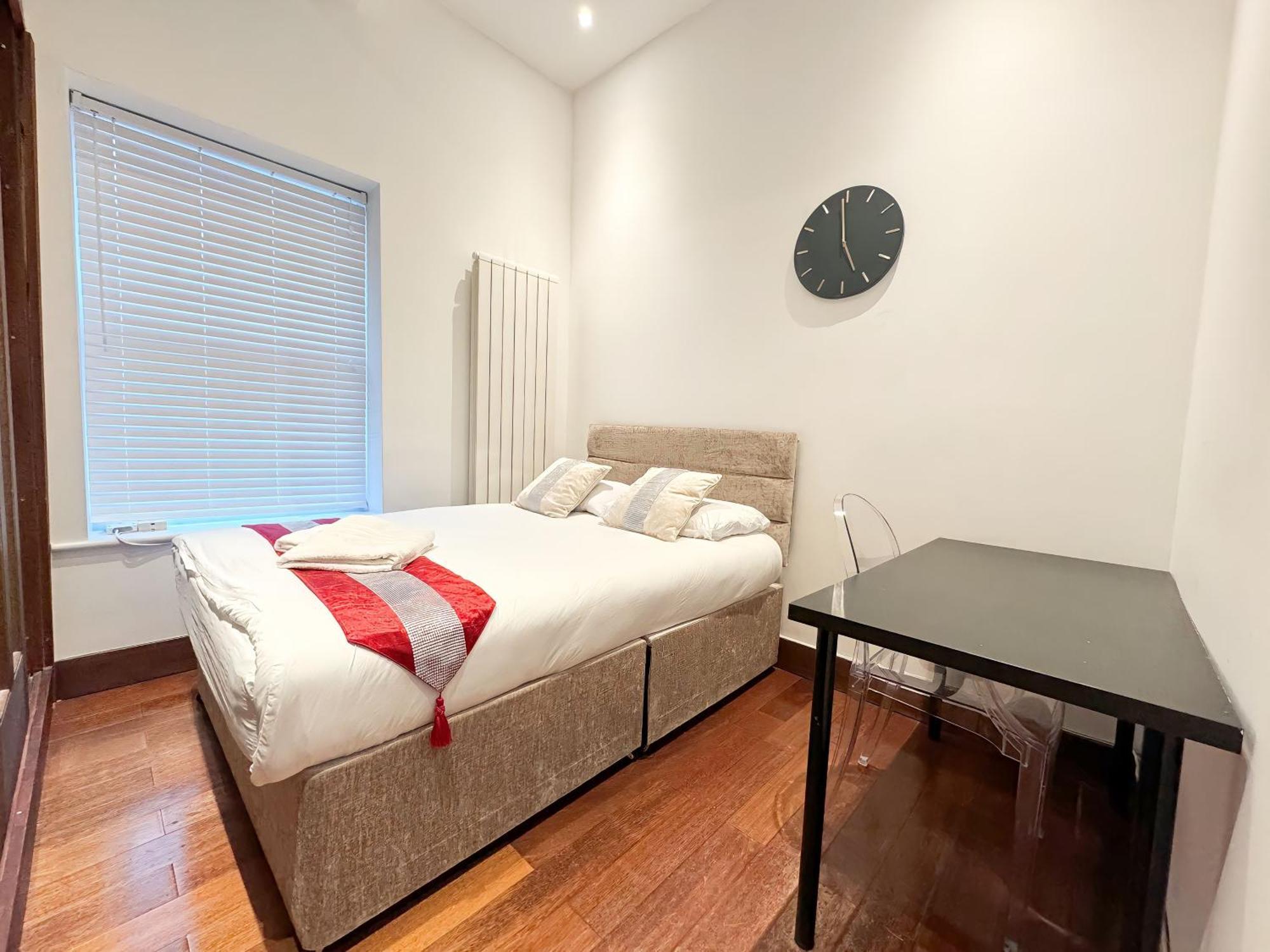 Kensington Premium Three Bed * Londres