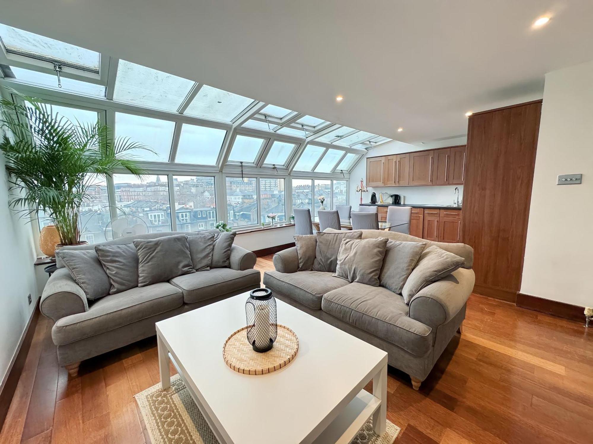 Kensington Premium Three Bed * Londres