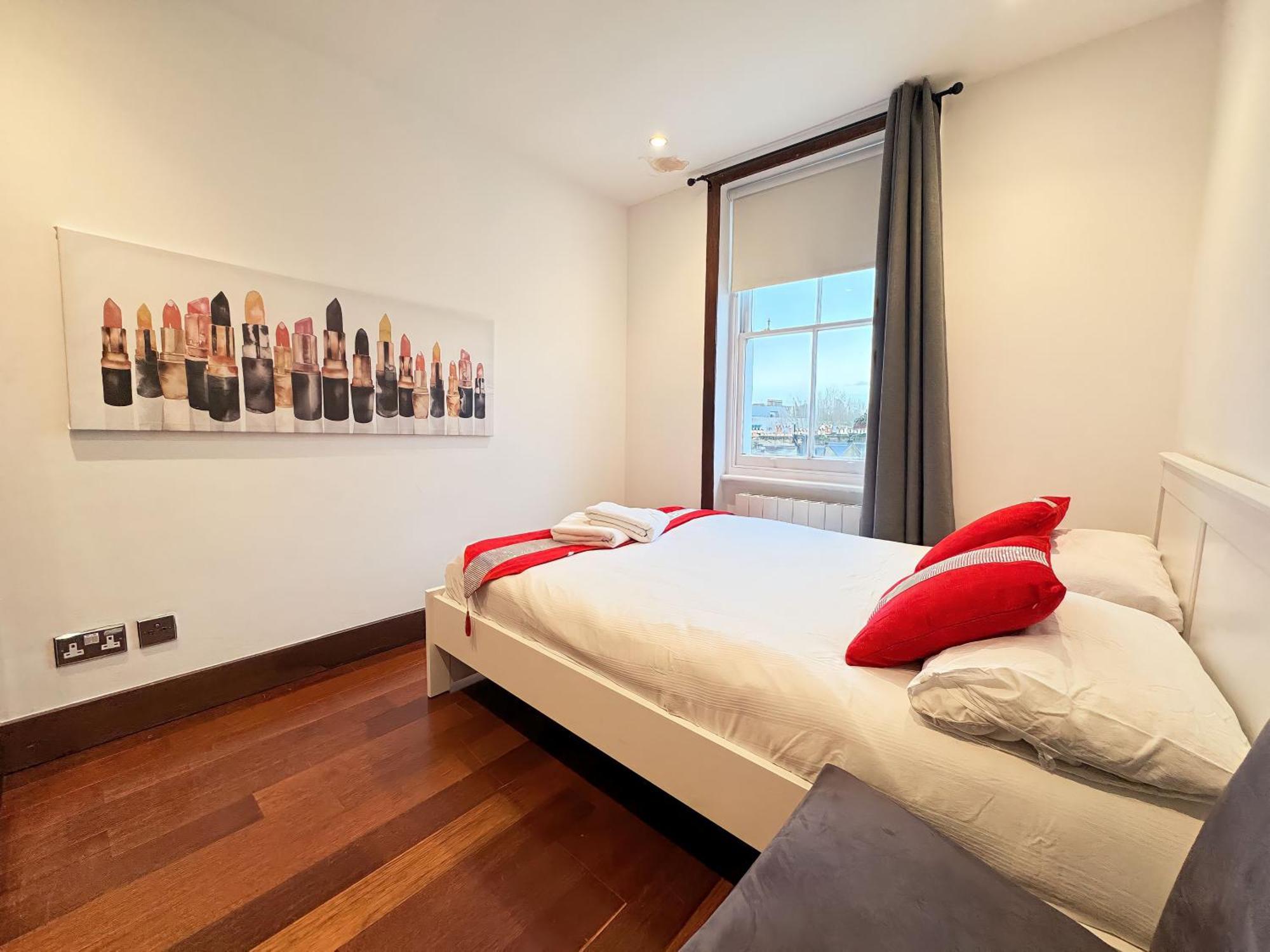 Kensington Premium Three Bed Apartamento