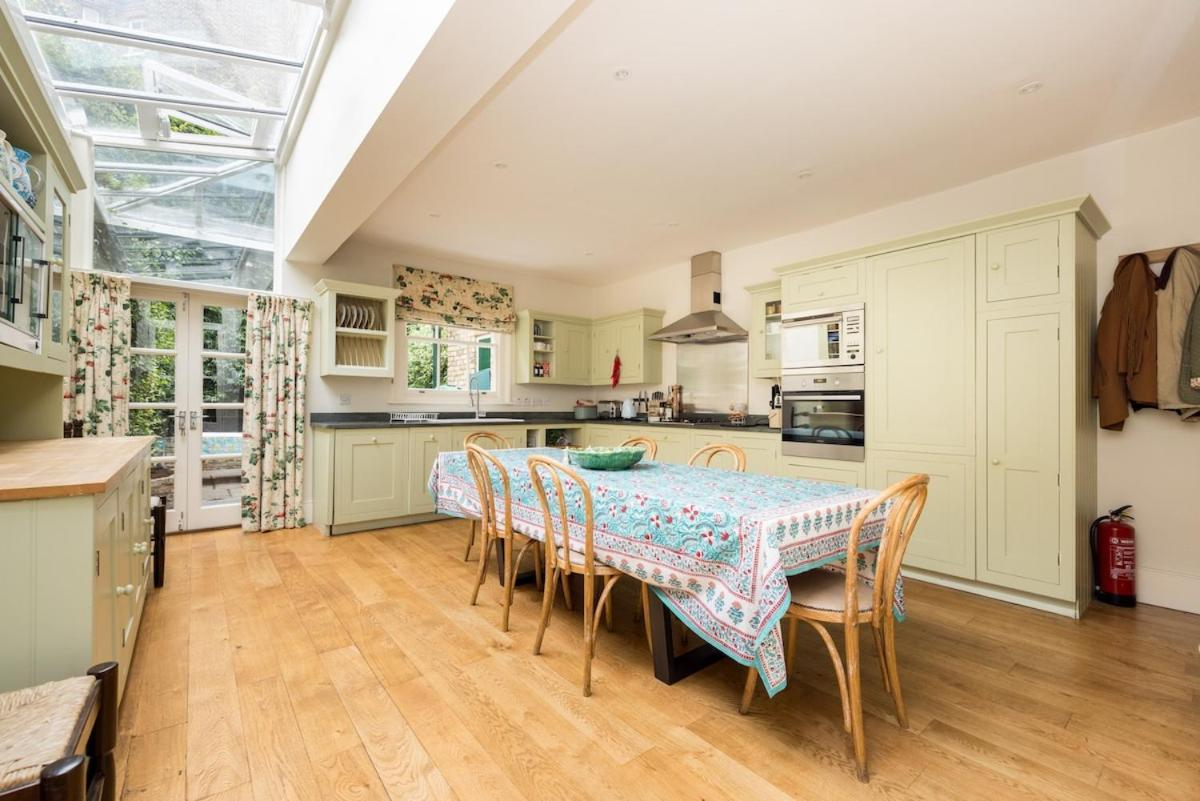 Battersea Park 3 Bedroom Hébergement de vacances Londres