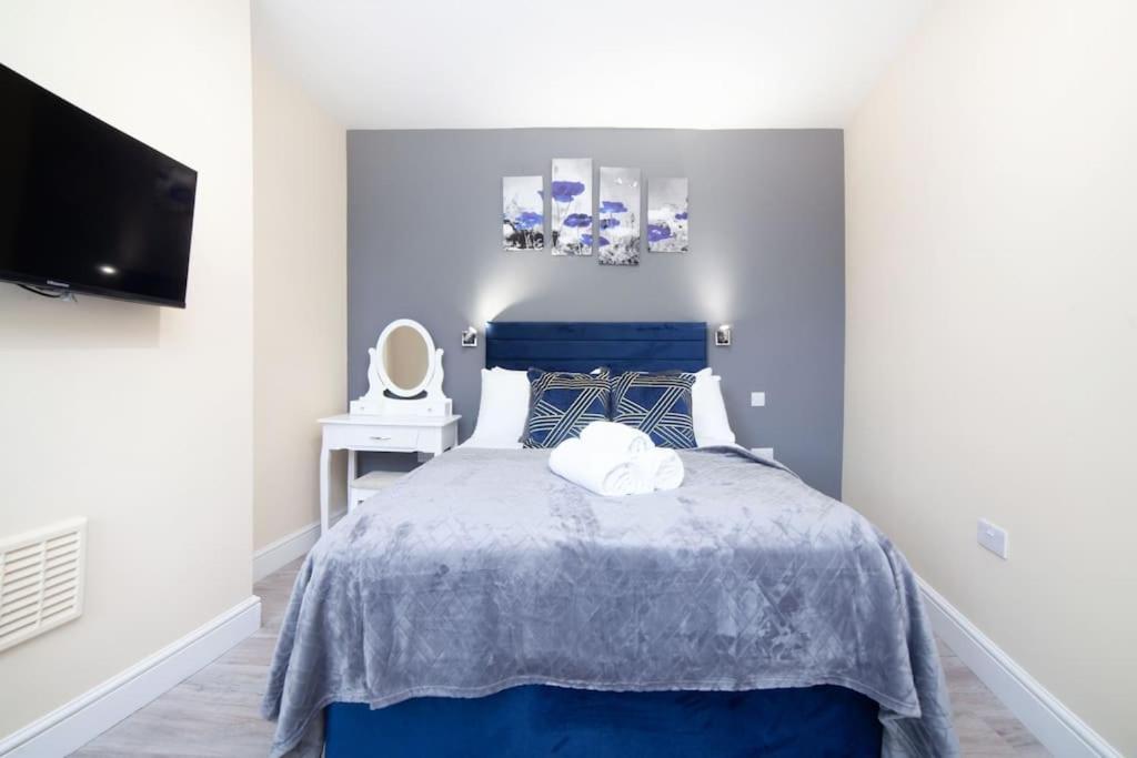 Modern Stylish 2 Bedroom In East *
