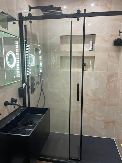 3 Bed Smart - Canary Wharf Appartement