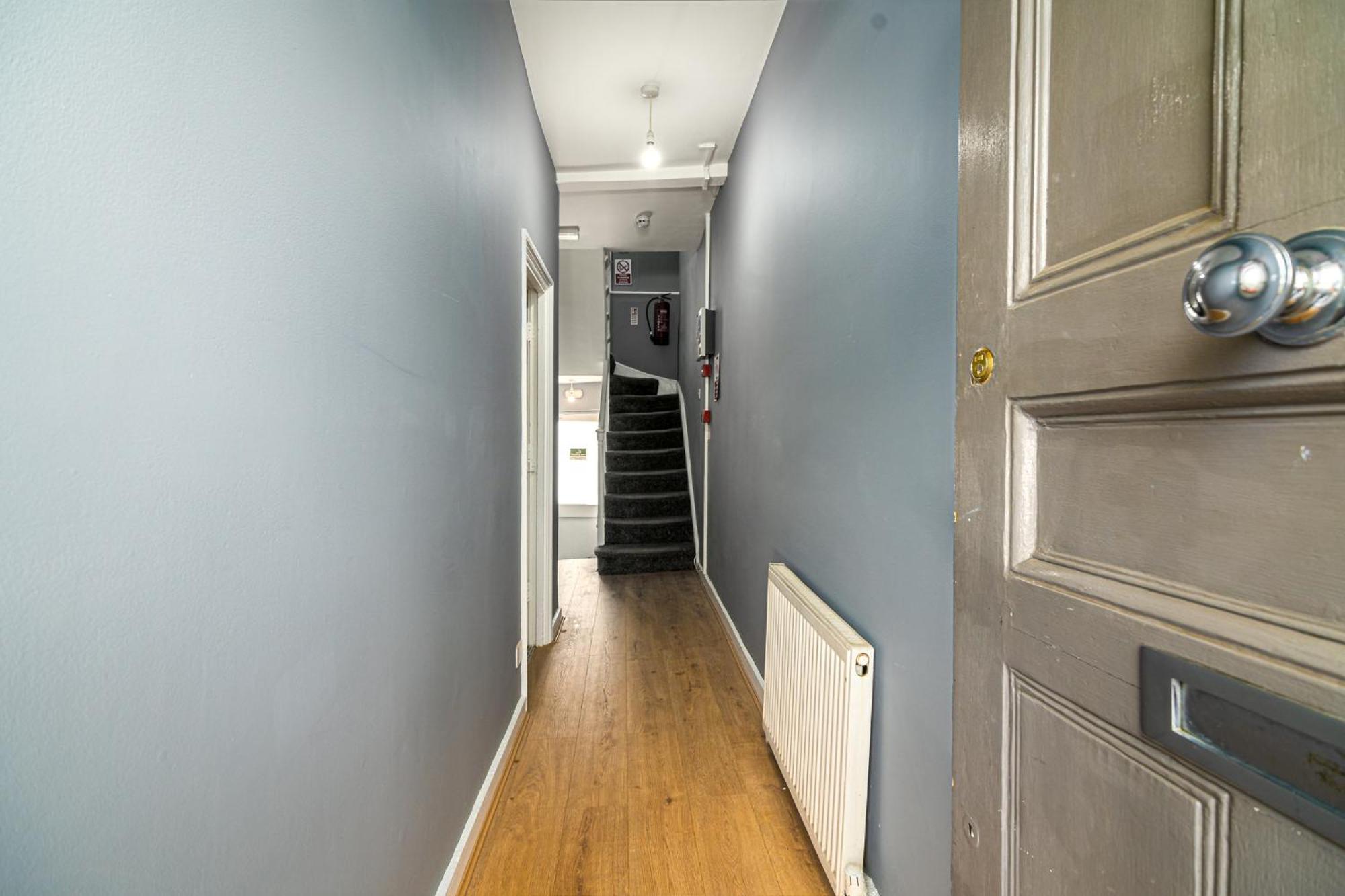 Beautiful House New Refurbished