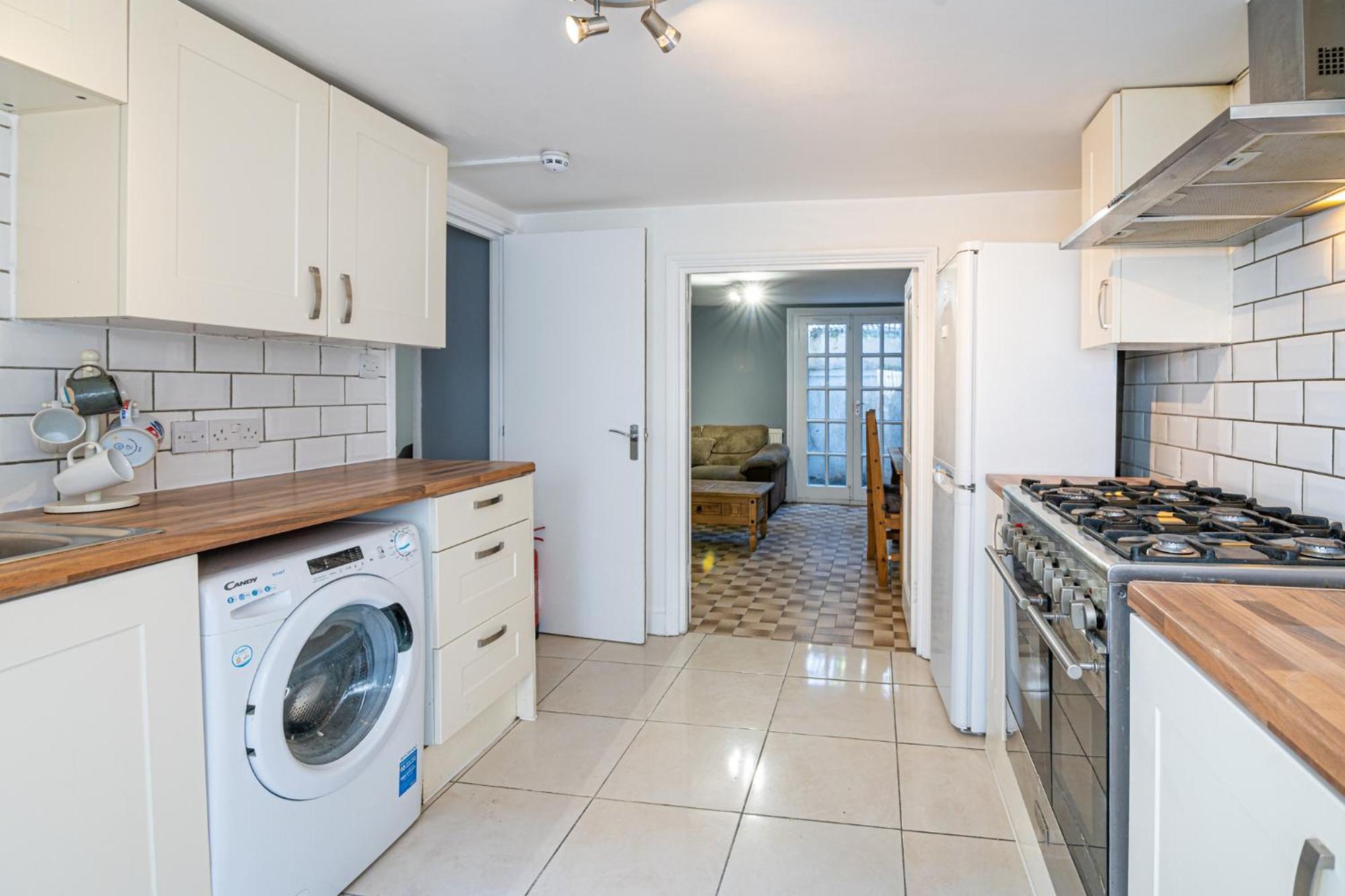 Beautiful House New Refurbished Maison d'hôtes Londres