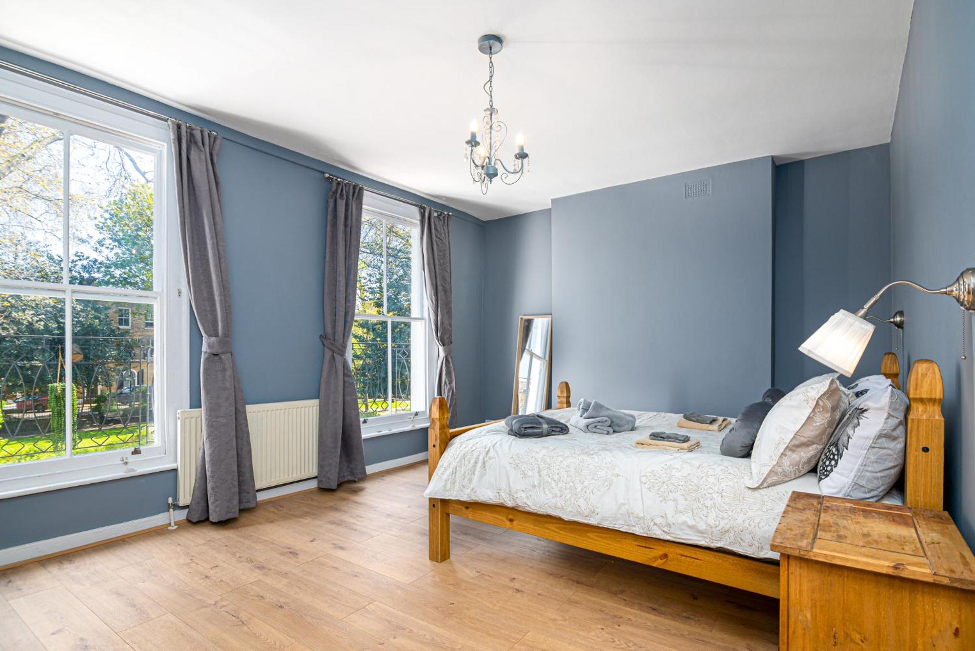 Beautiful House New Refurbished Maison d'hôtes