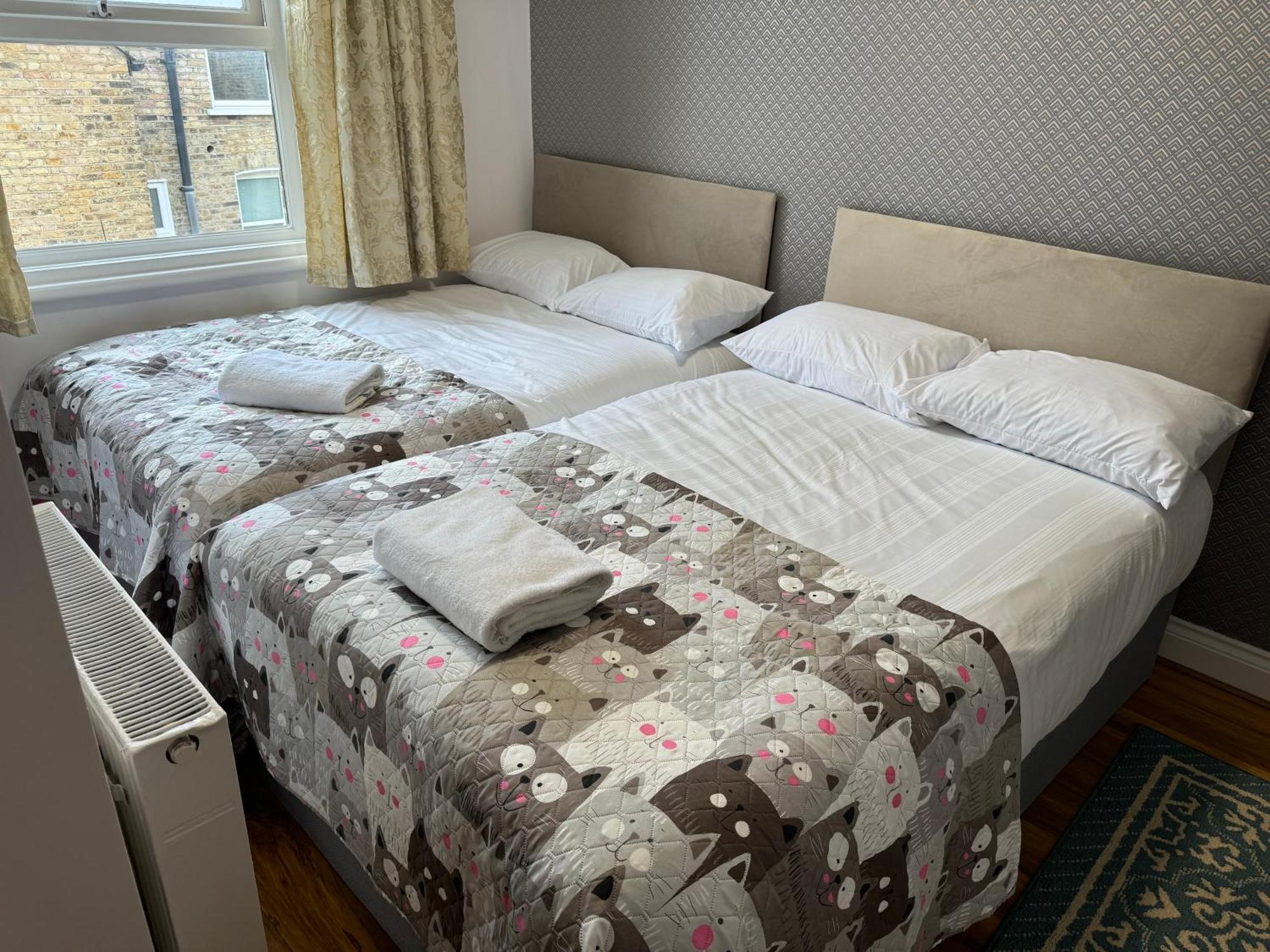 Hotel 145 Twin Towers Londres