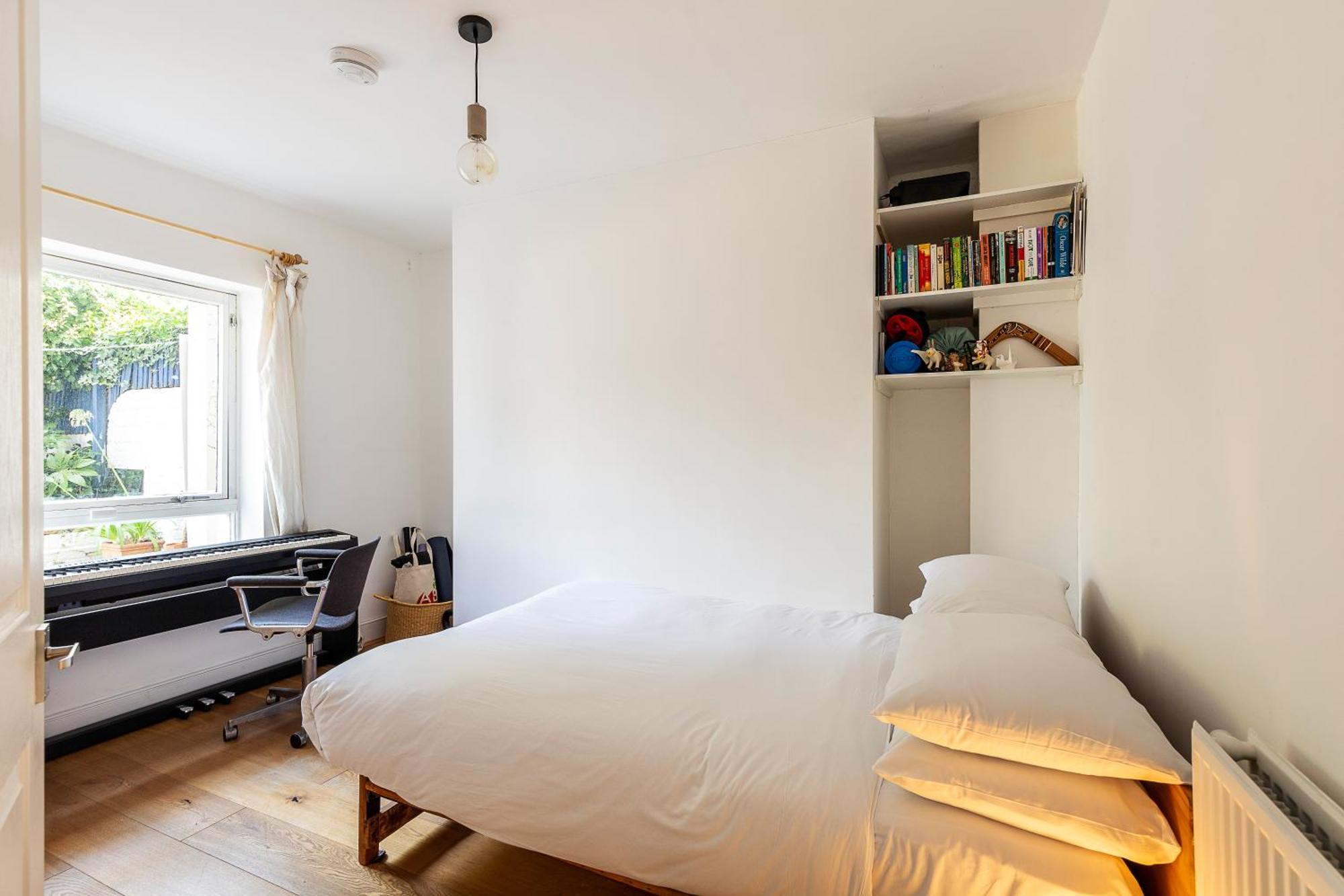 Appartement Retro Charm And Modern Comforts